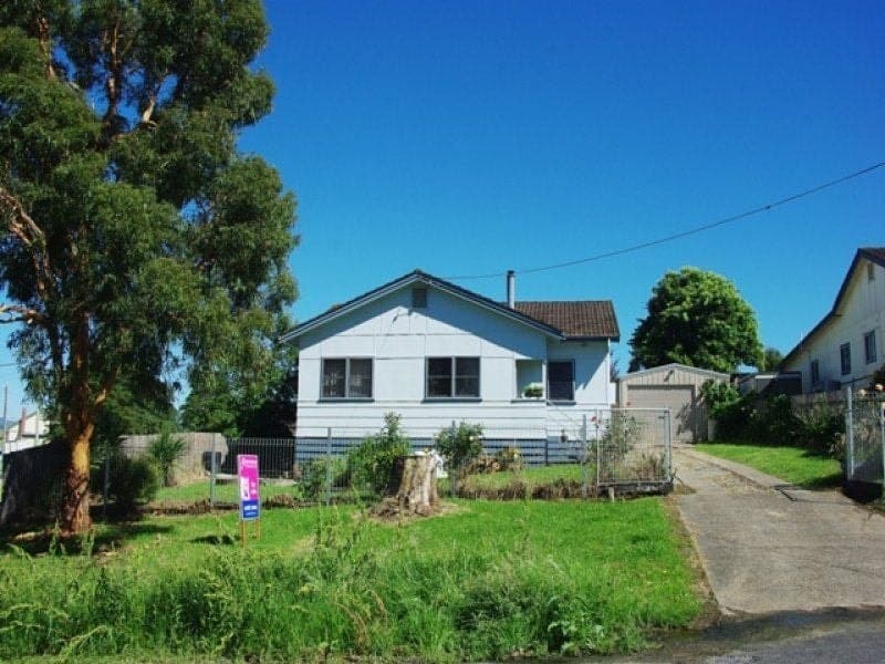 17 Cobargo Street, COBARGO, Cobargo - Thumbnail 3