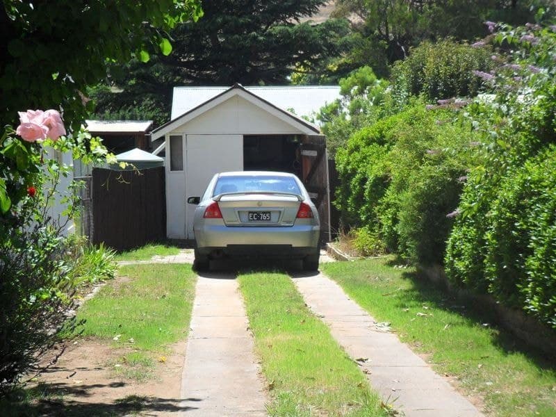 82 Bombala Street, COOMA, Cooma - Thumbnail 2