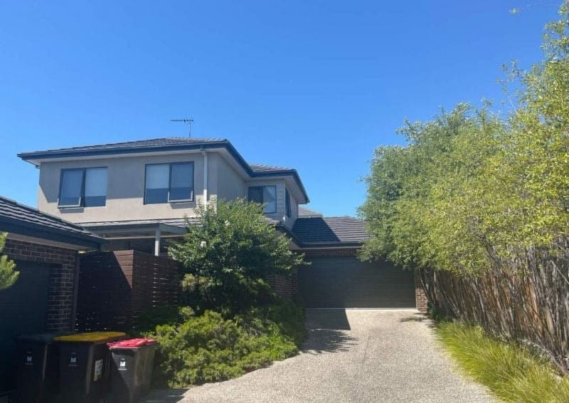 2/12 Carmody Street Burwood VIC, Burwood - Image 1