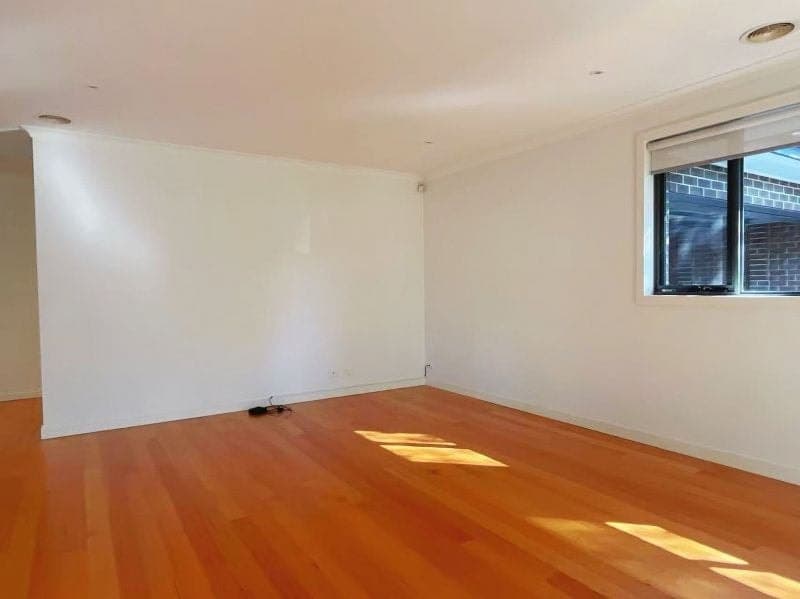 2/12 Carmody Street Burwood VIC, Burwood - Thumbnail 4