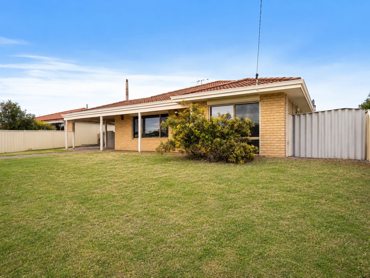 11 Snook Place, Seville Grove, Seville Grove - Thumbnail 4