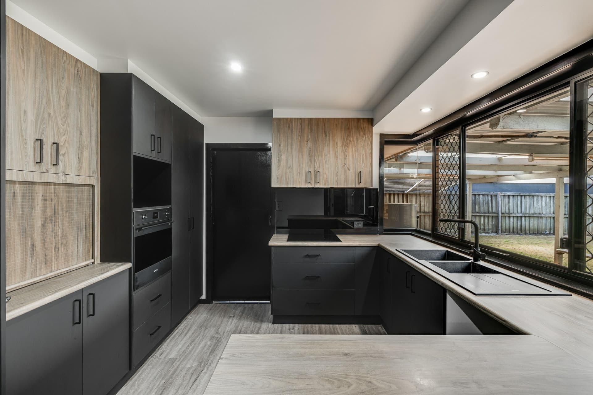 6 Drewery Street, Wilsonton, Wilsonton - Thumbnail 4