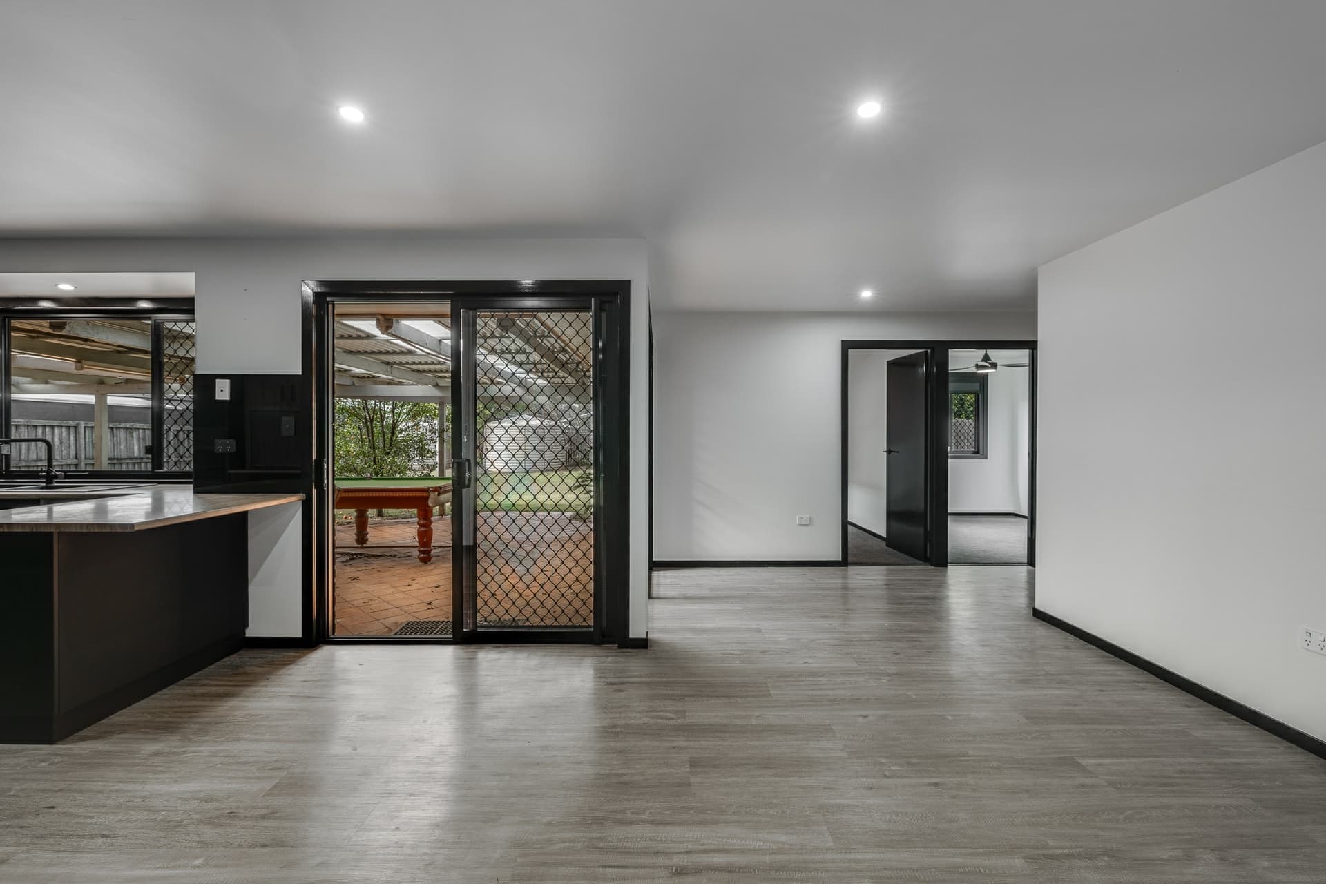 6 Drewery Street, Wilsonton, Wilsonton - Thumbnail 6