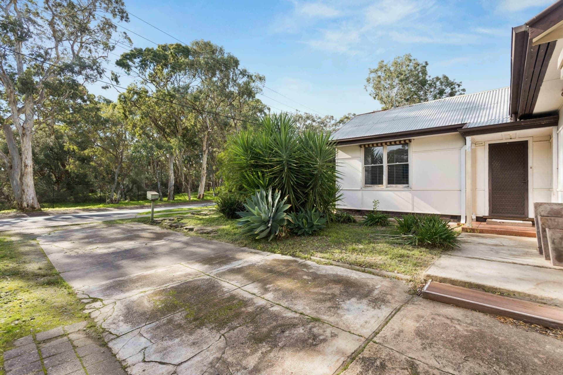477 Yatala Vale Road, Fairview Park, Fairview Park - Thumbnail 2