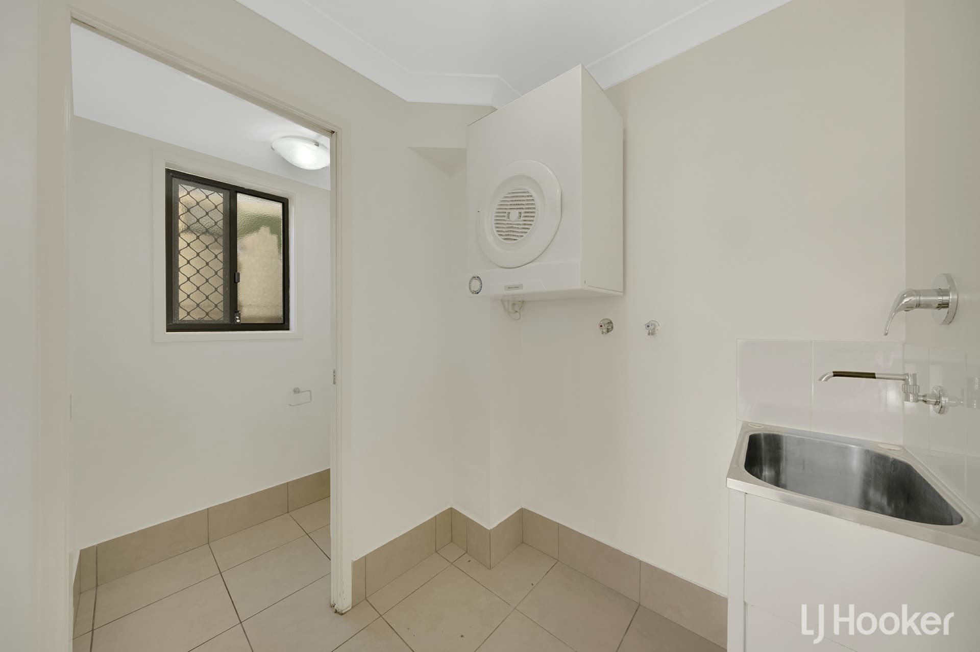 16/21 Roberts Street, South Gladstone, South Gladstone - Thumbnail 8