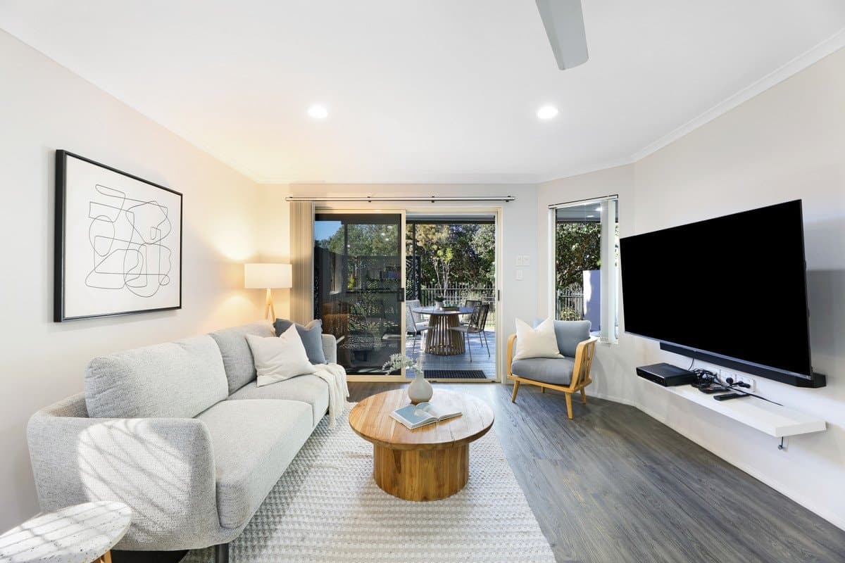 14/18 Tallebudgera Creek Road, BURLEIGH HEADS QLD 4220, Burleigh Heads Property Image - Thumbnail 8