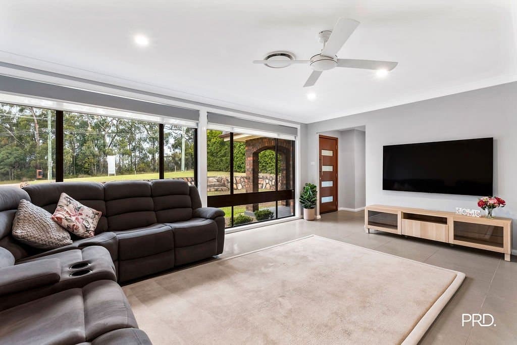 134 Singles Ridge Road, WINMALEE NSW 2777, Yellow Rock - Thumbnail 2