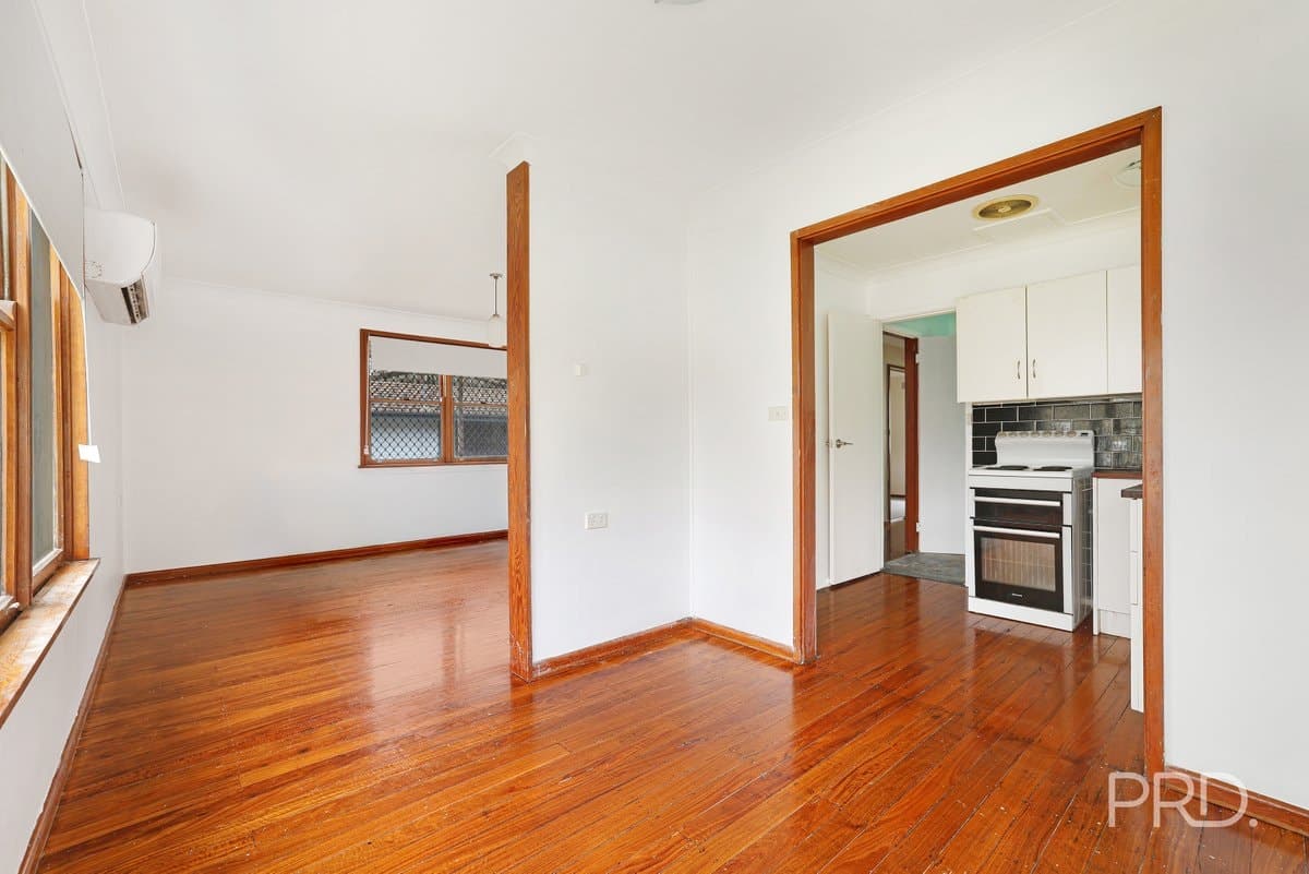 11 Cossa Street, TAMWORTH NSW 2340, Tamworth - Thumbnail 5