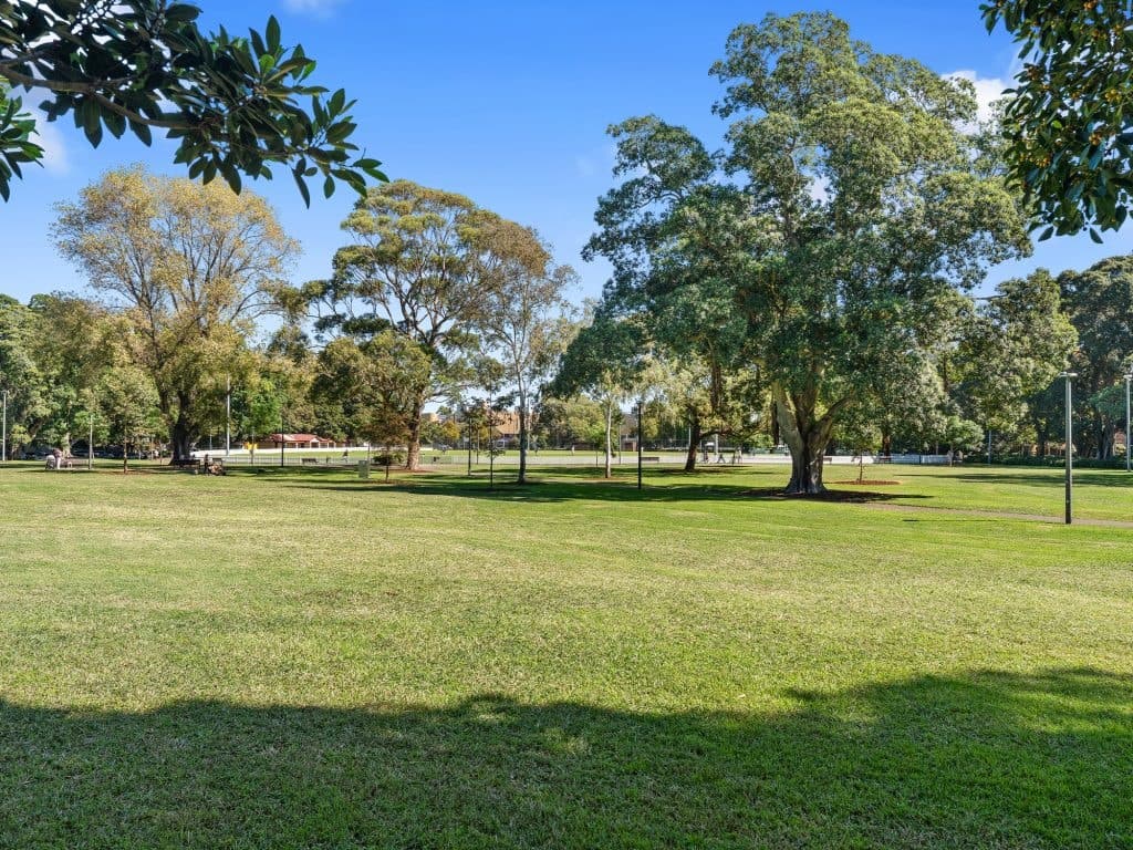 11/196-202 Wyndham Street, Alexandria - Image 1