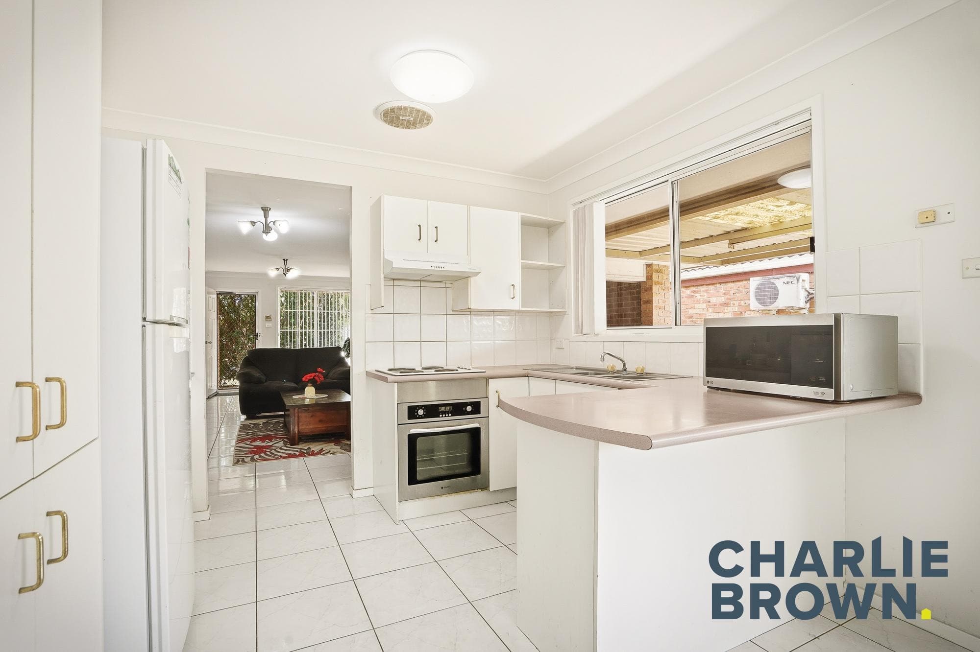 10 Glenview Grove, GLENDENNING NSW 2761, Glendenning - Thumbnail 8