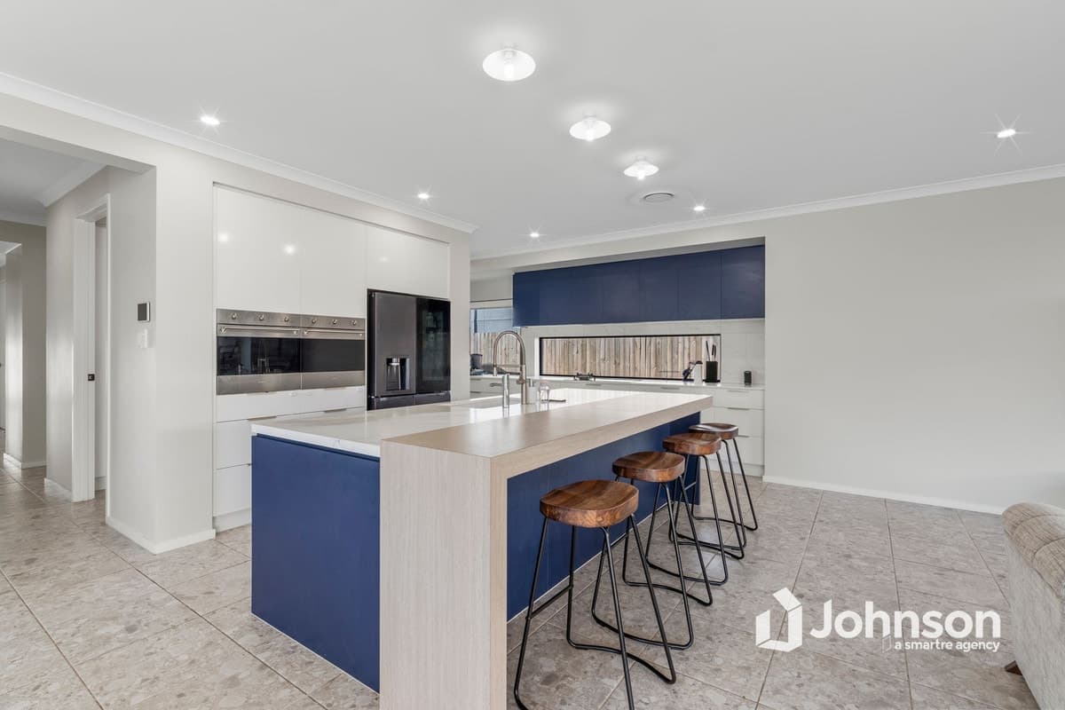 12 Clay Court Greenbank, Greenbank - Thumbnail 2