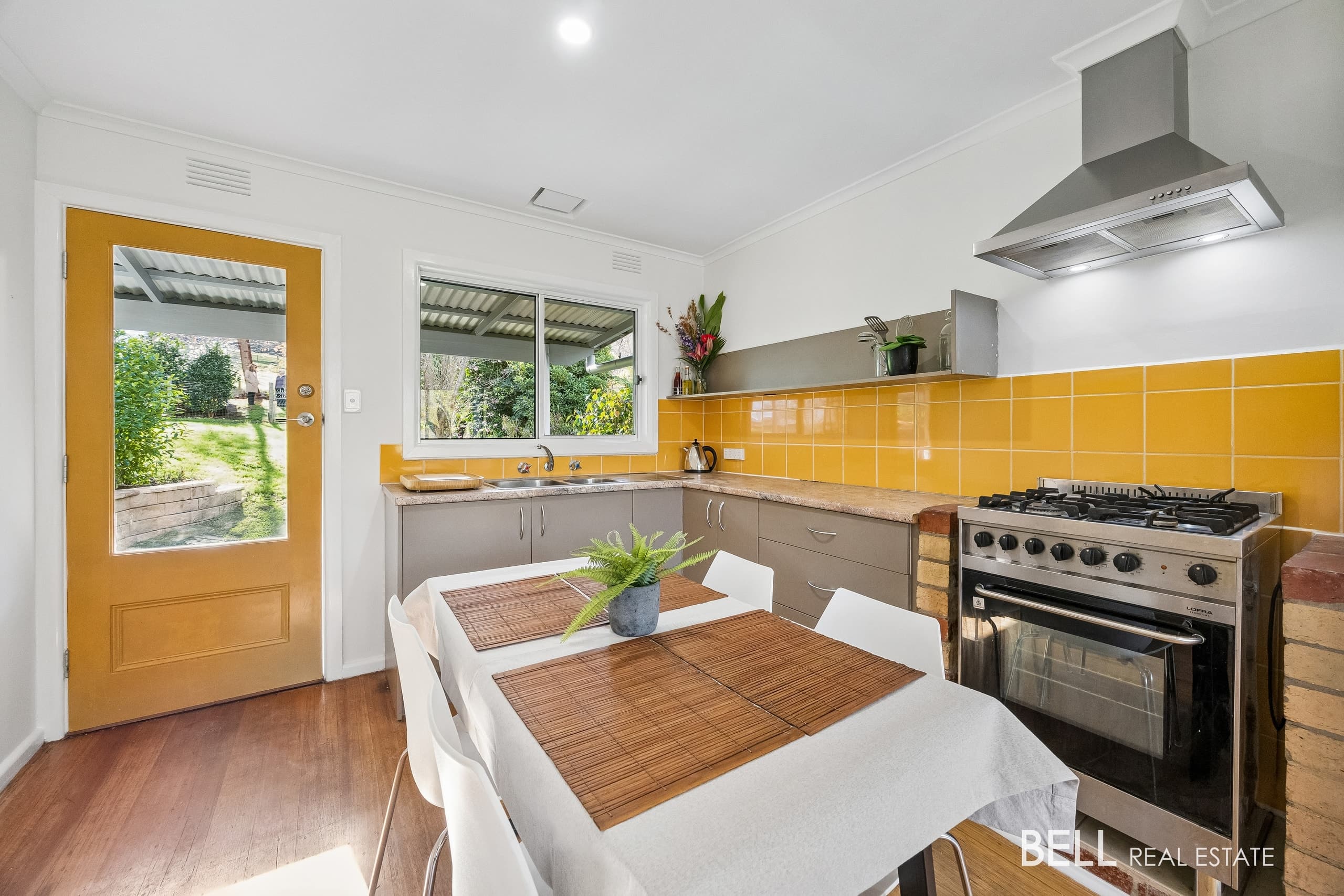 11 Comongin Avenue, WARBURTON, Warburton - Thumbnail 8