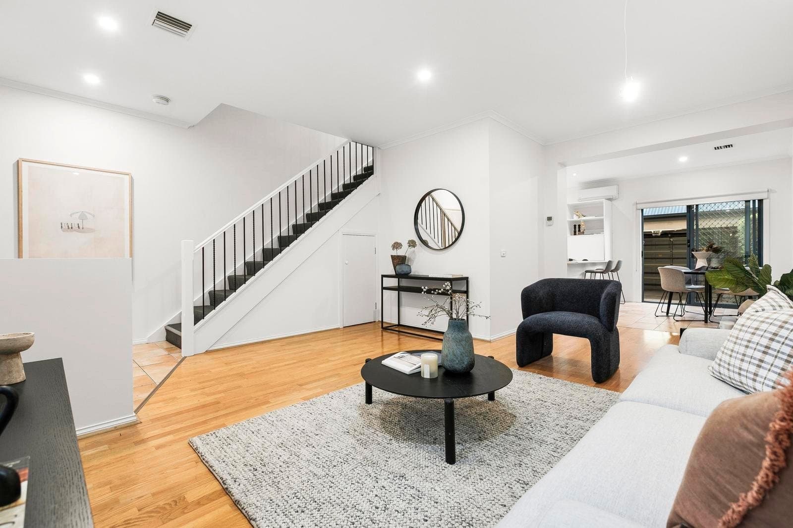 28 Anderson Walk, Kensington VIC 3031, Kensington - Thumbnail 2