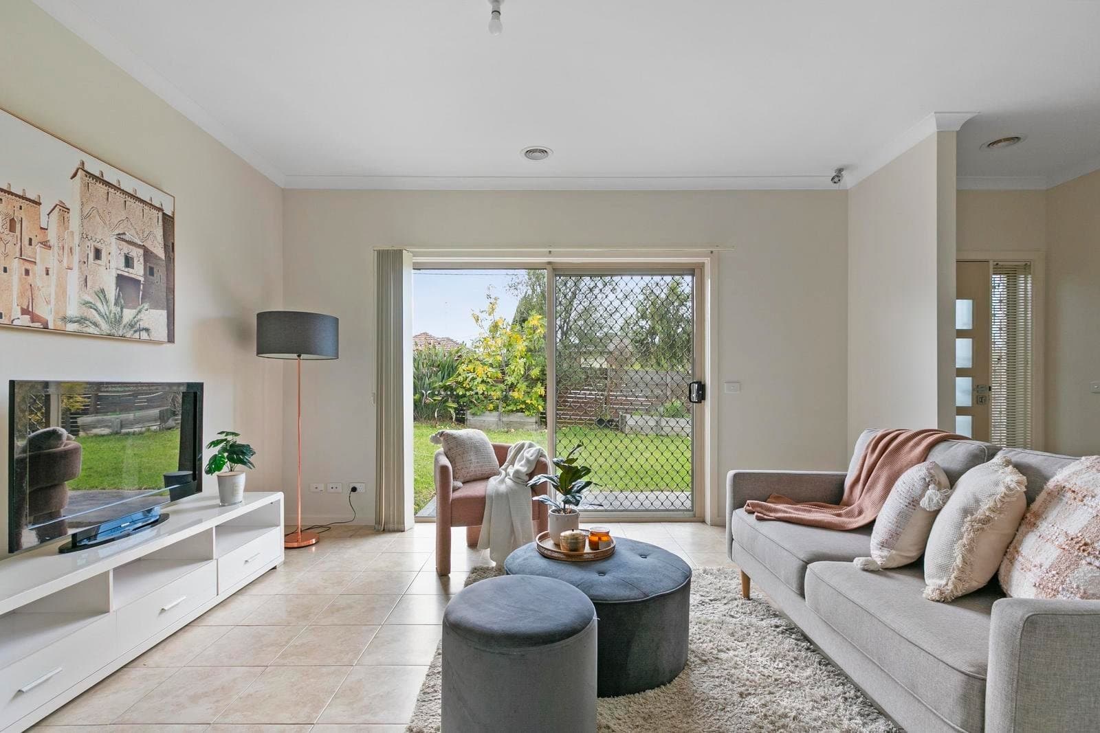 1/7 Mccrae Street, Reservoir VIC 3073, Reservoir - Thumbnail 2