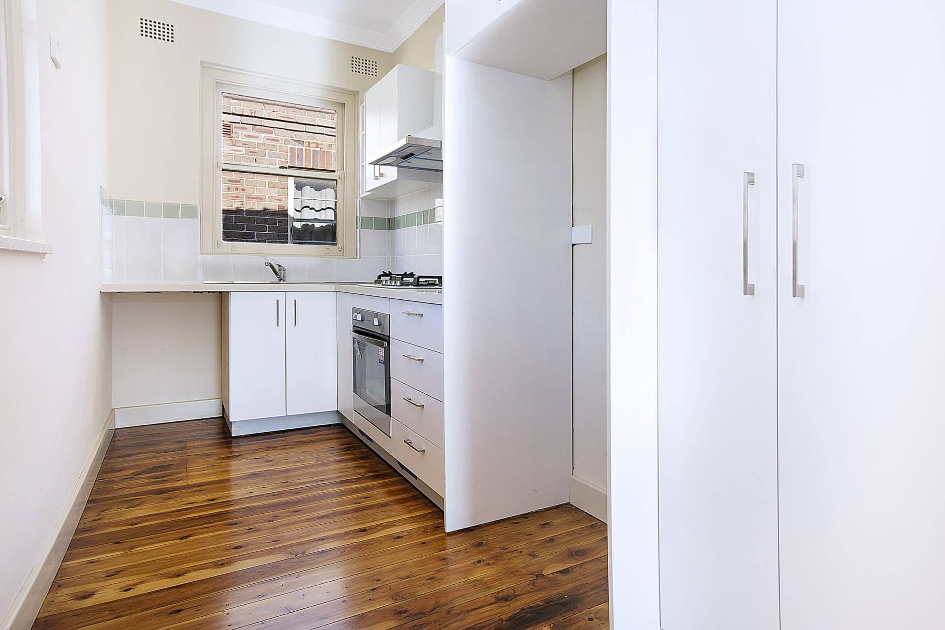 1/3 Cavill Avenue, Ashfield, Ashfield - Thumbnail 4