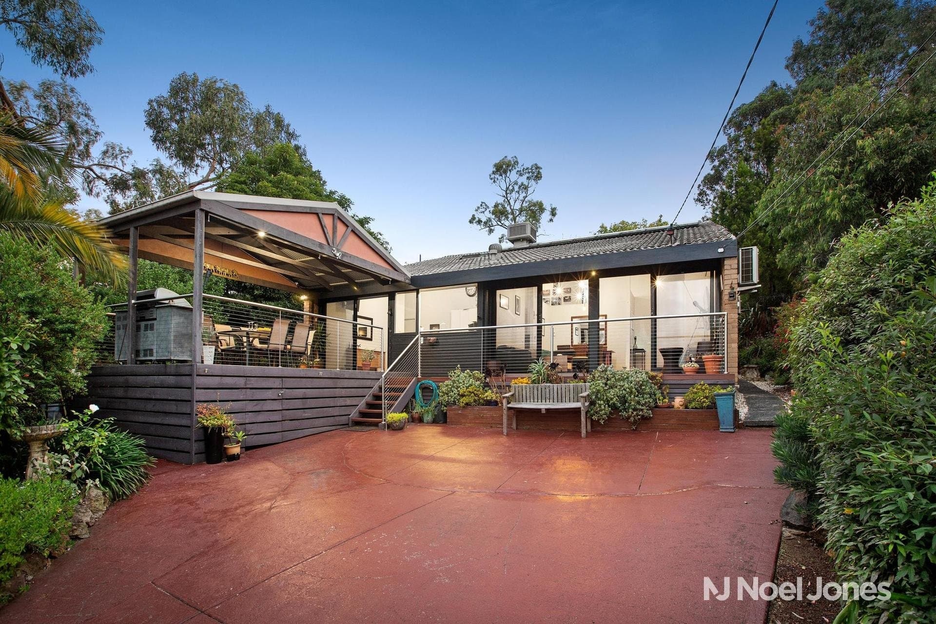 9 View Road, The Basin - Image 1