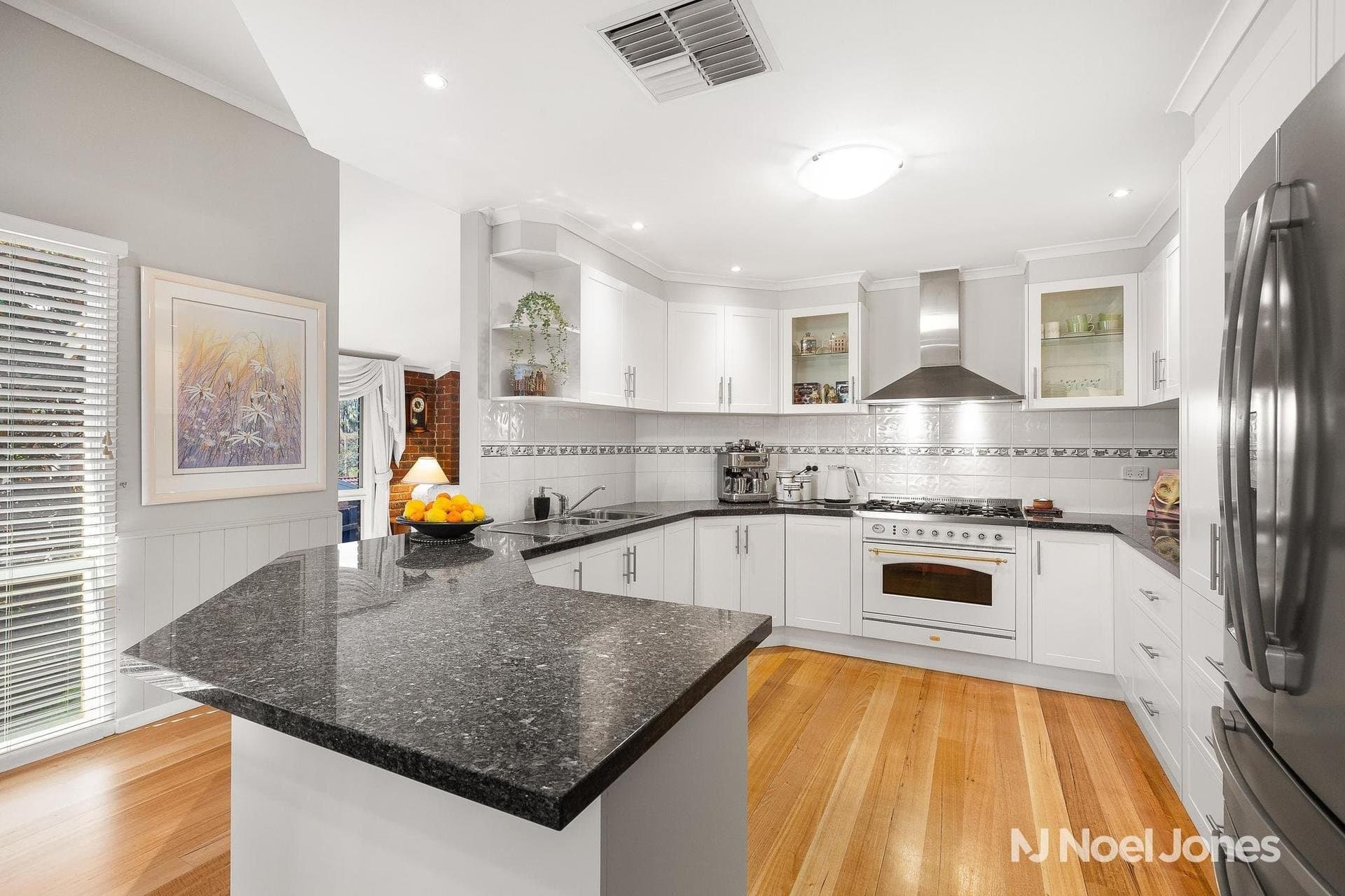 48 Kirkford Drive, Mooroolbark - Thumbnail 5