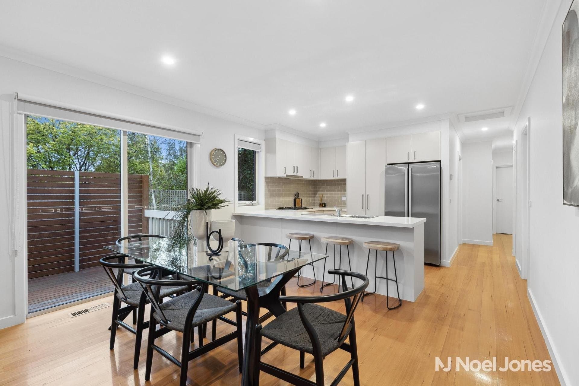 3/8 Montgomery Court, KILSYTH, Kilsyth - Thumbnail 3