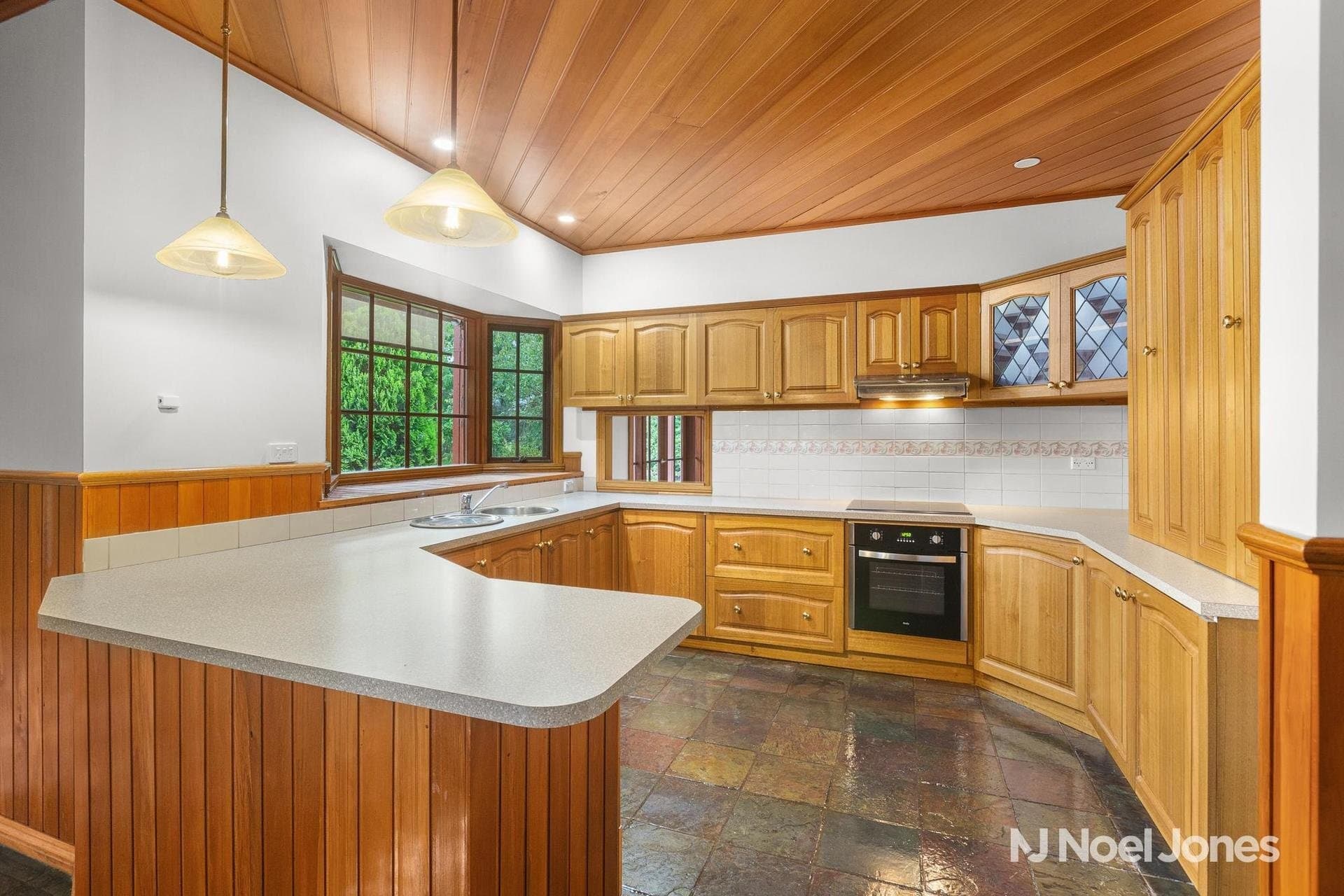 5 Lanning Crescent, SEVILLE, Seville - Thumbnail 4