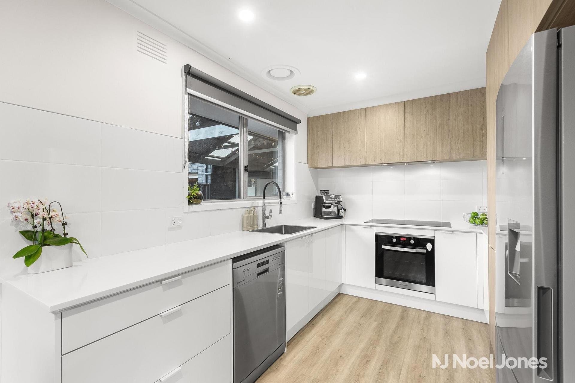 1 Cowley Court, Mooroolbark - Thumbnail 4