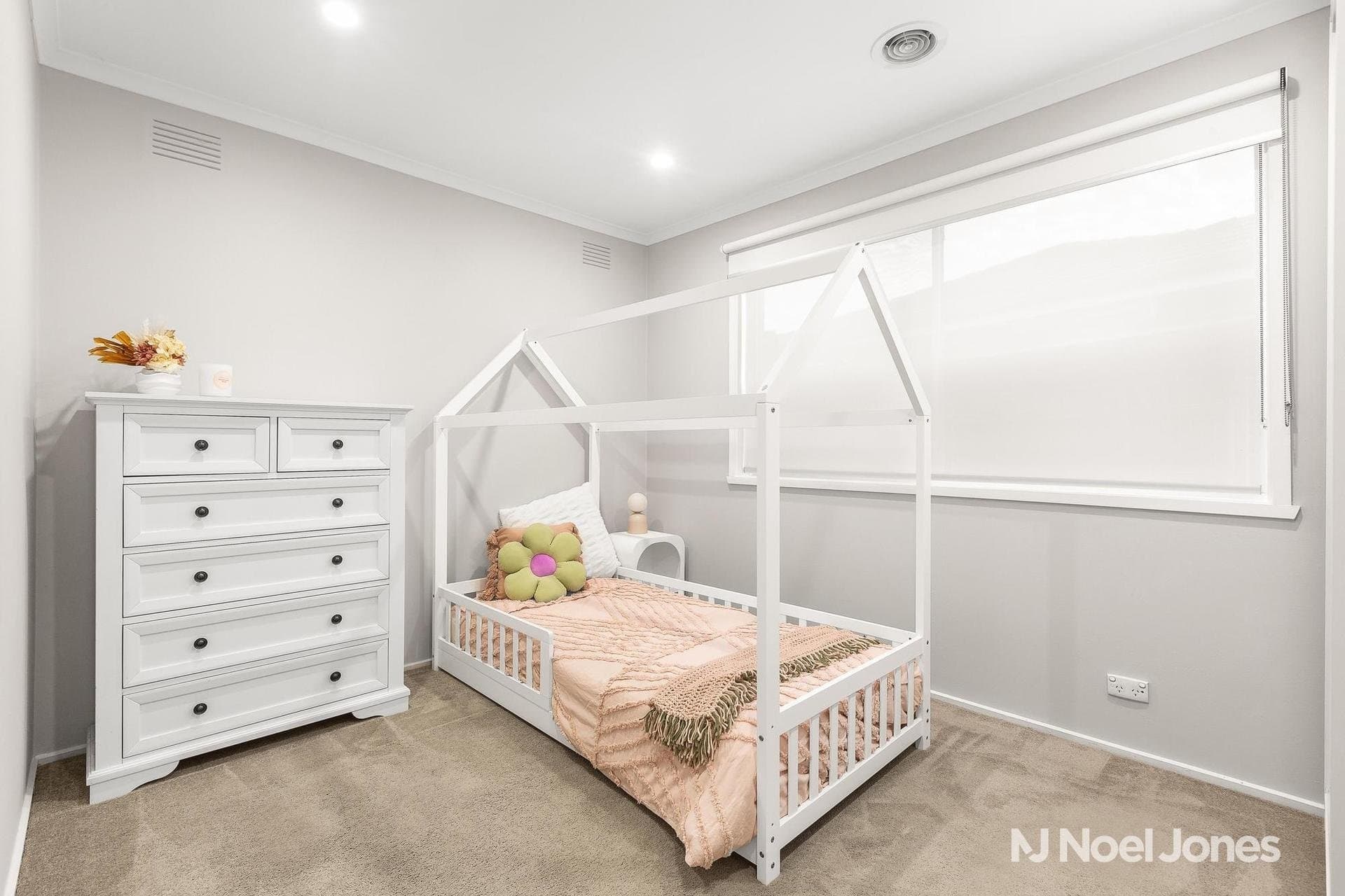 1 Cowley Court, Mooroolbark - Thumbnail 7