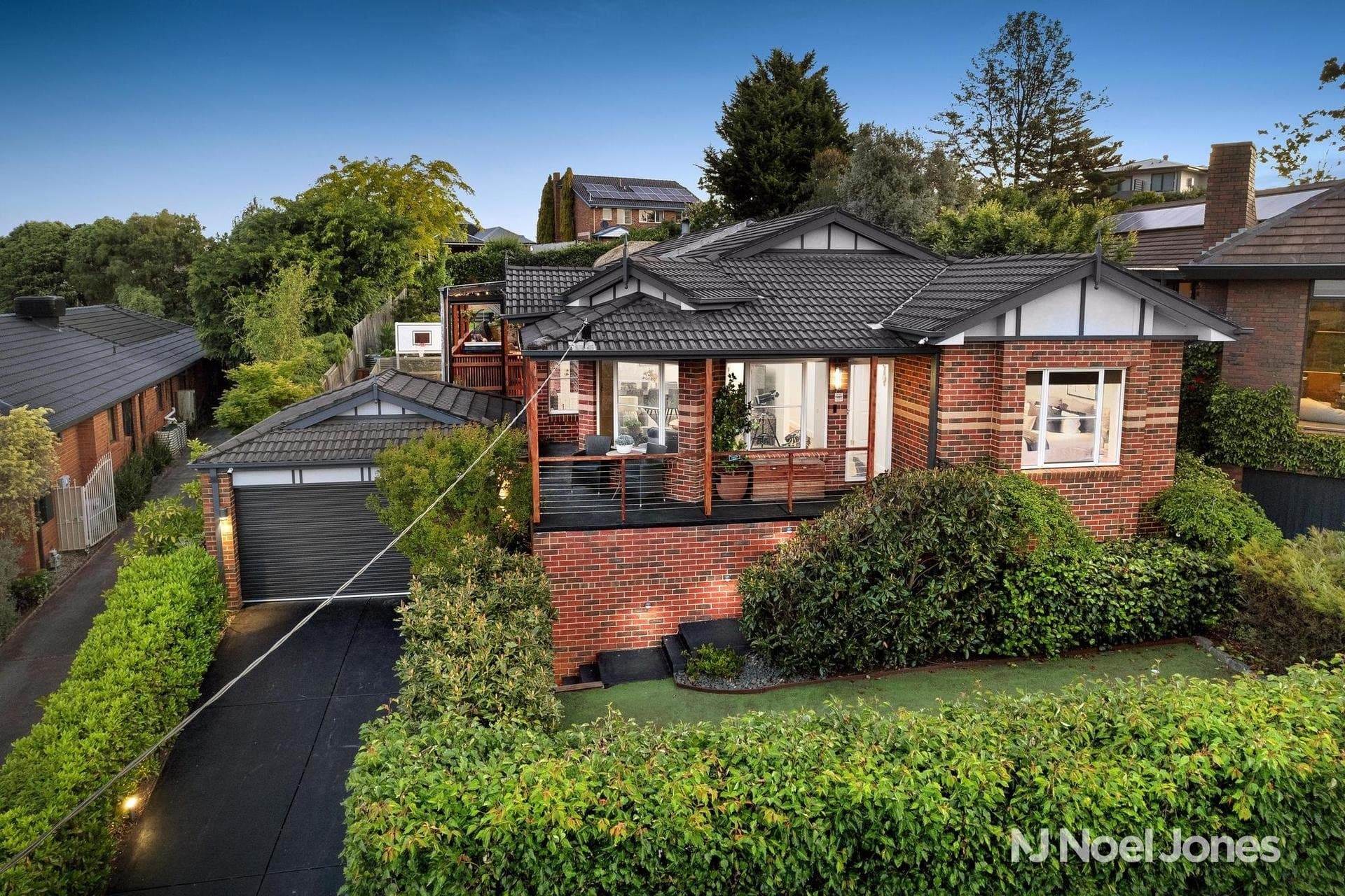 19 Janson Court, Croydon North - Thumbnail 2