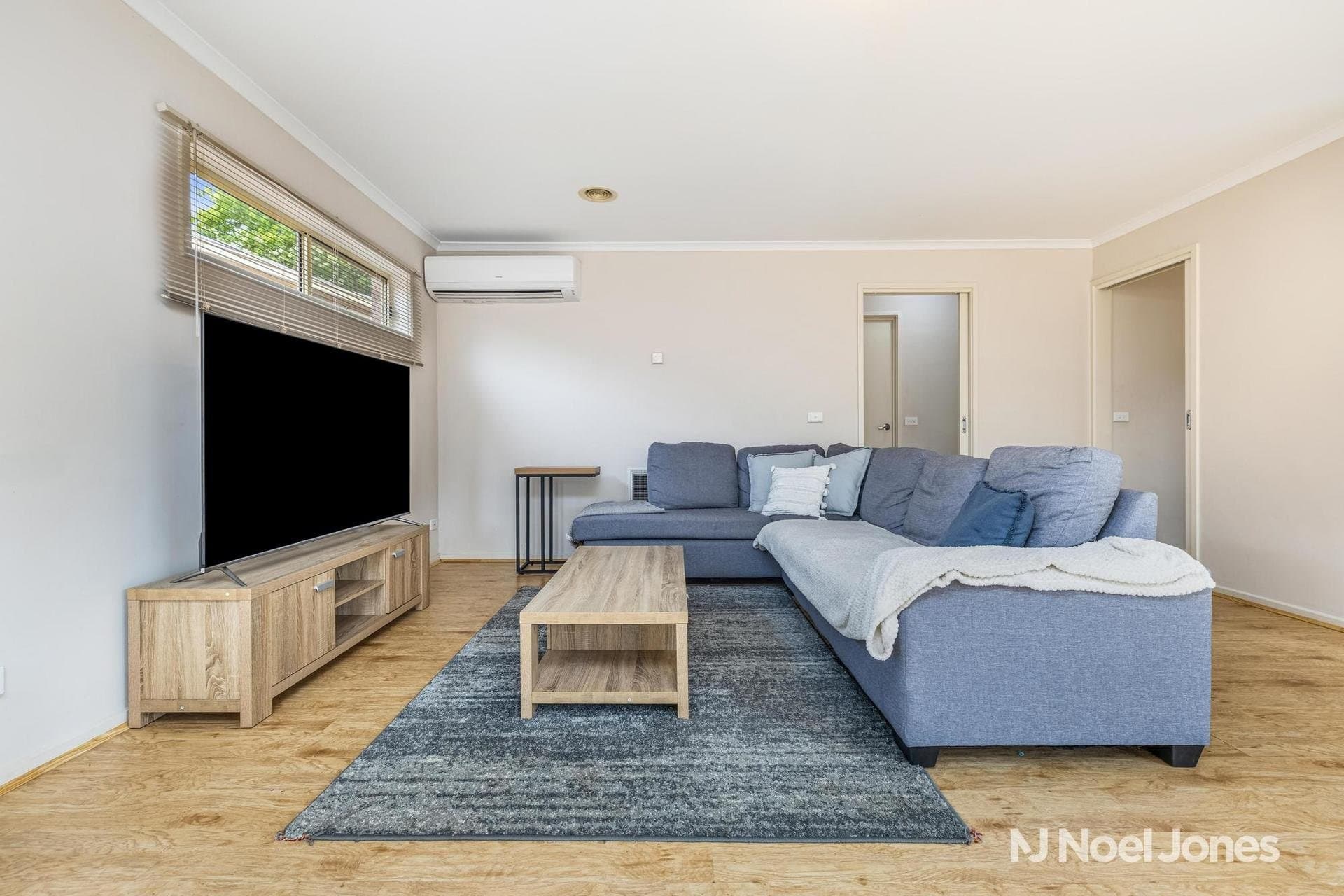 2/14 Elamo Road, Healesville - Thumbnail 2