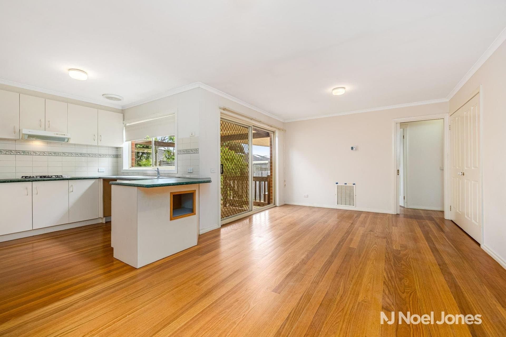 1/18 Norman Road, Croydon - Thumbnail 3