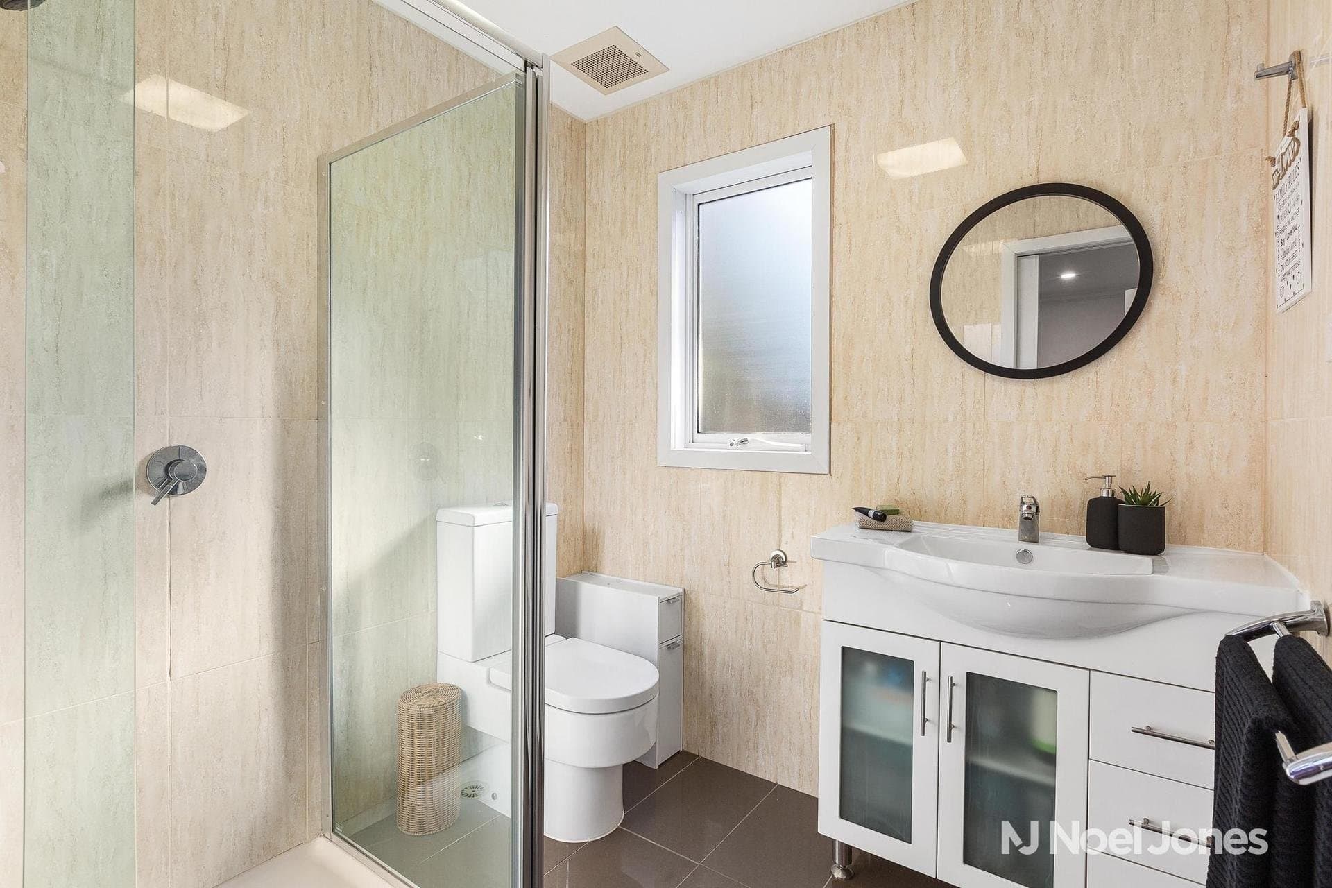 65A Lyons Road, Croydon North - Thumbnail 7