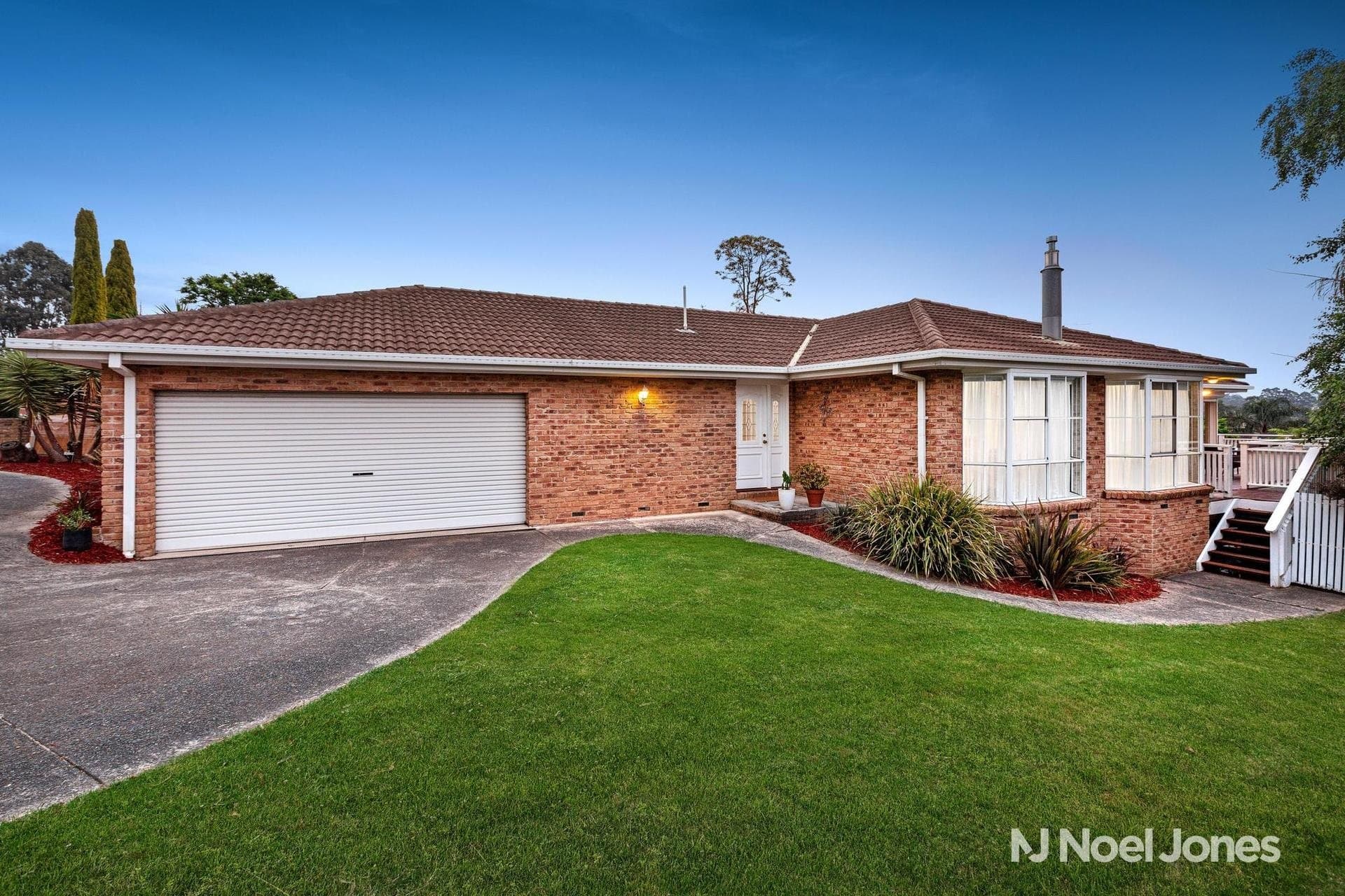 86 Lakeview Drive, Lilydale - Image 1