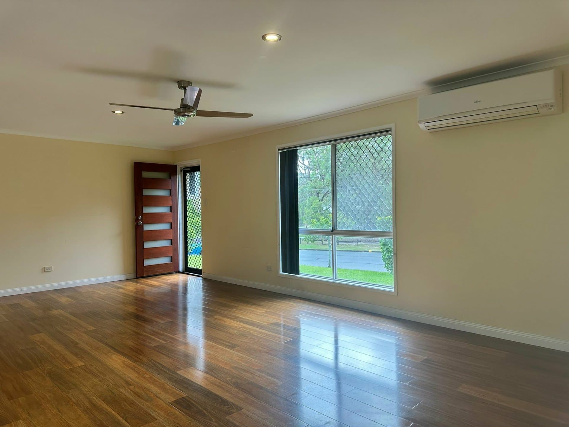 3 Conlan Street, Boronia Heights, Boronia Heights - Thumbnail 2