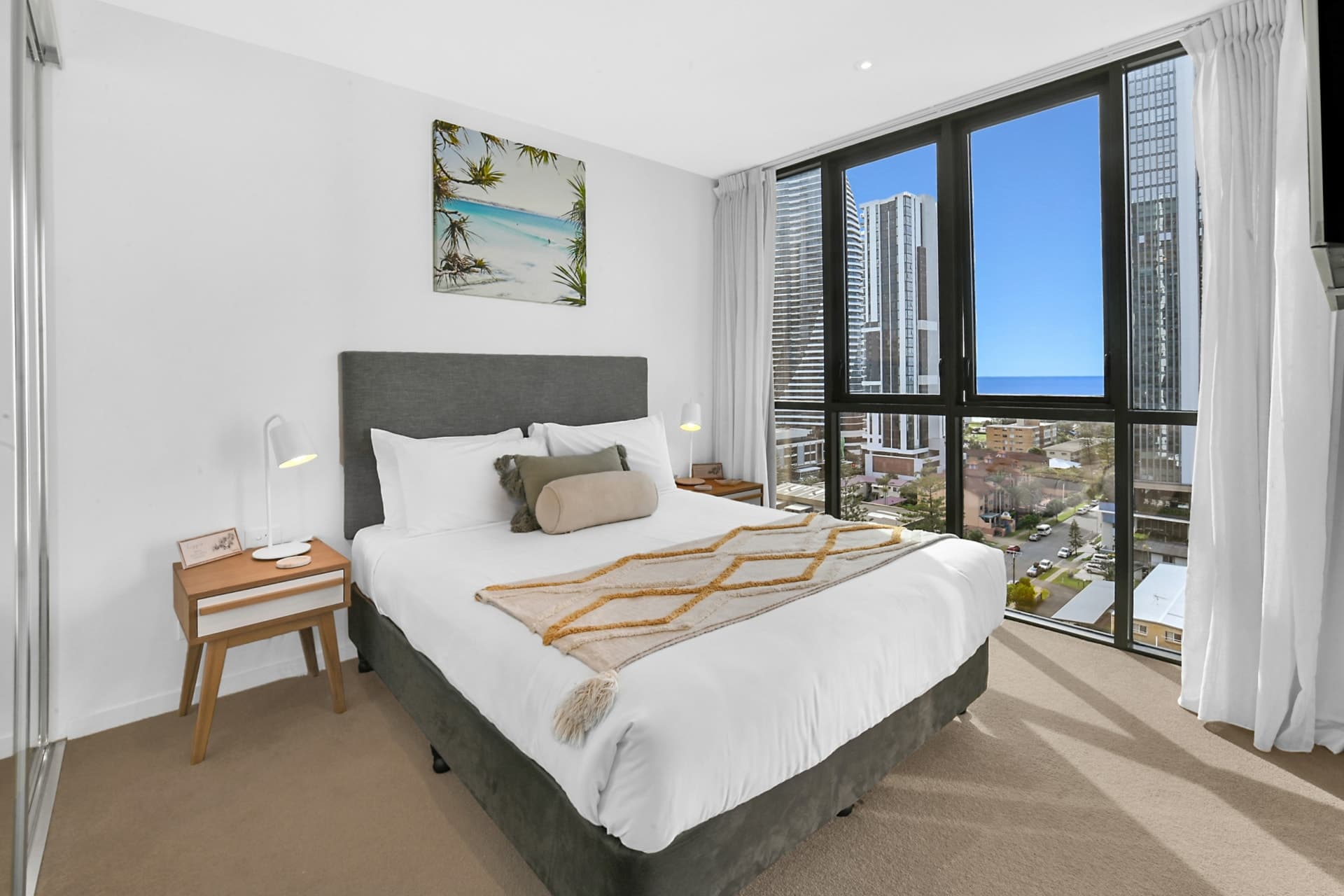 1303/2663 Gold Coast Highway, Broadbeach, Broadbeach - Thumbnail 5