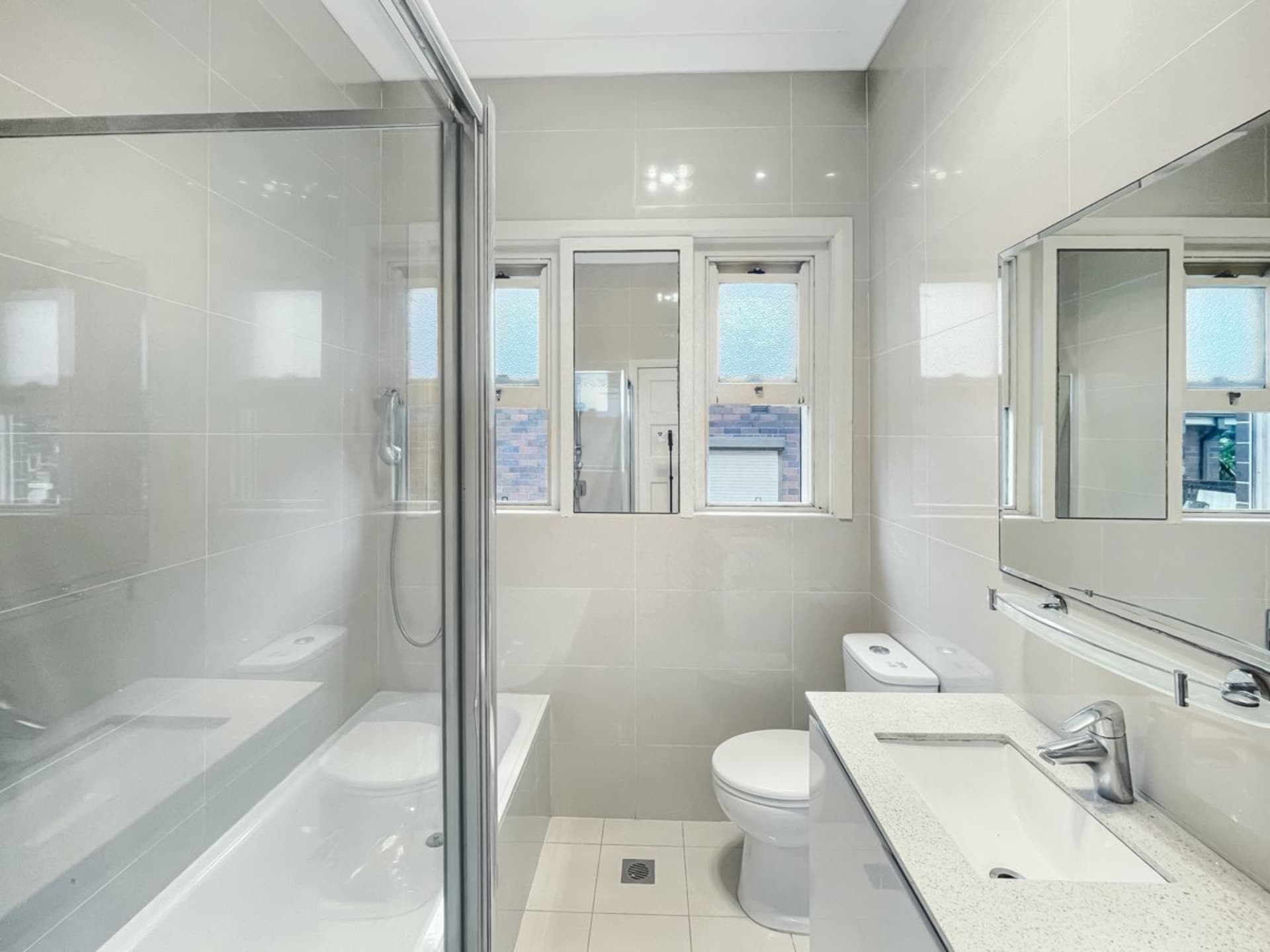 6 Ilfracombe Avenue, Burwood, Burwood - Thumbnail 4