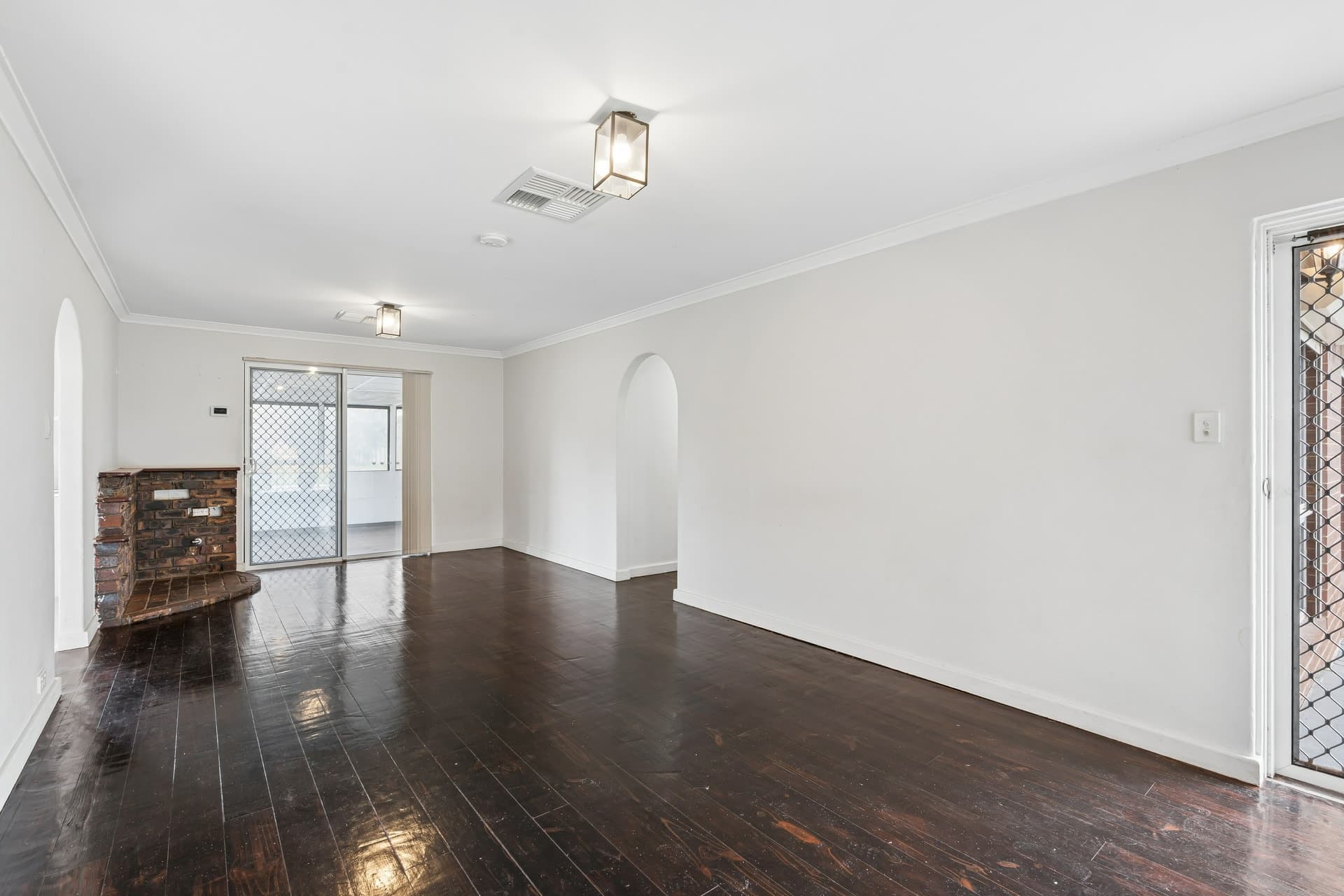 28 Wooramel Crescent, Gosnells, Gosnells - Thumbnail 3