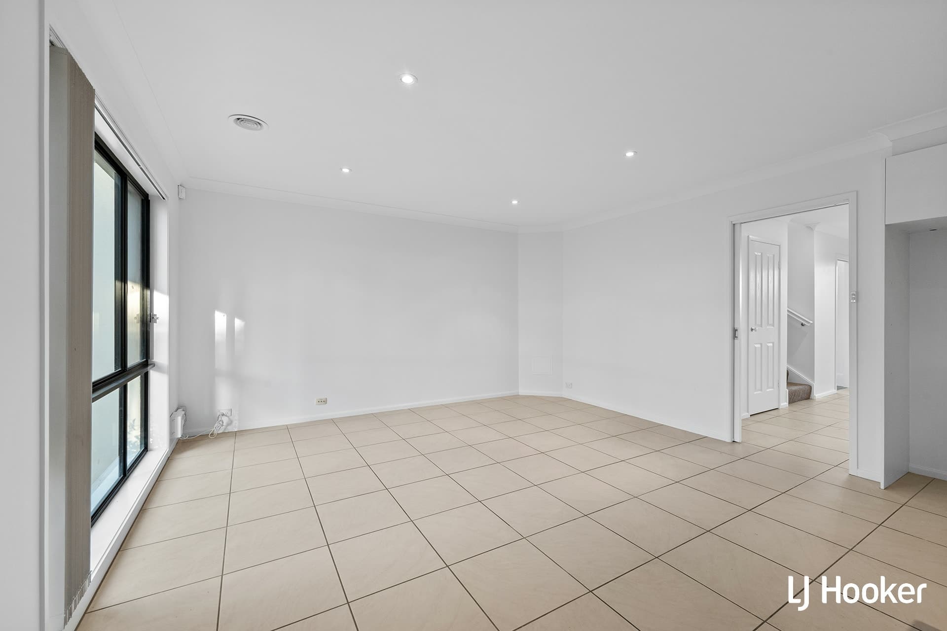 234 Anthony Rolfe, Gungahlin, Gungahlin - Thumbnail 6