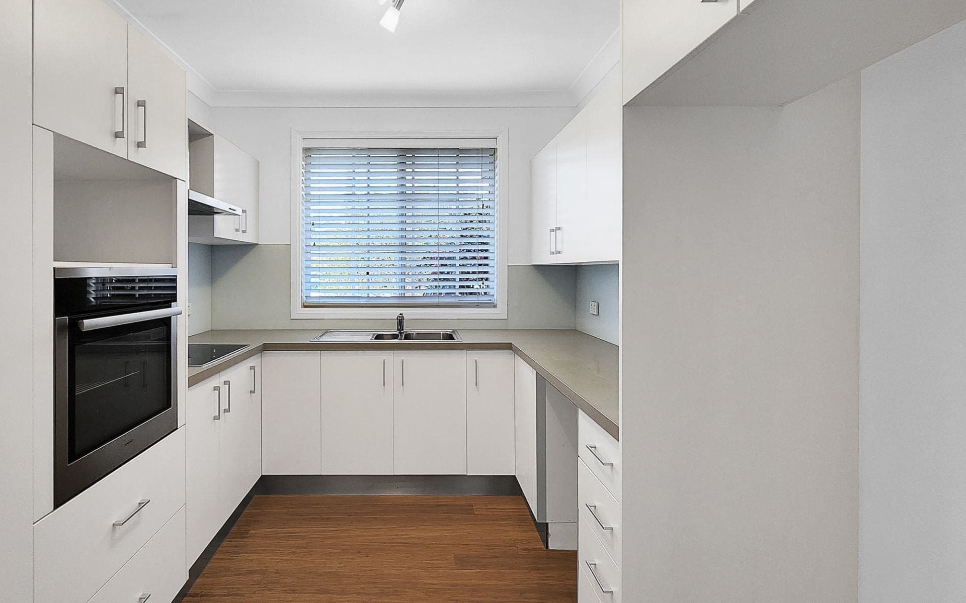 8/35-37 Caronia Avenue Woolooware NSW, Woolooware - Image 1