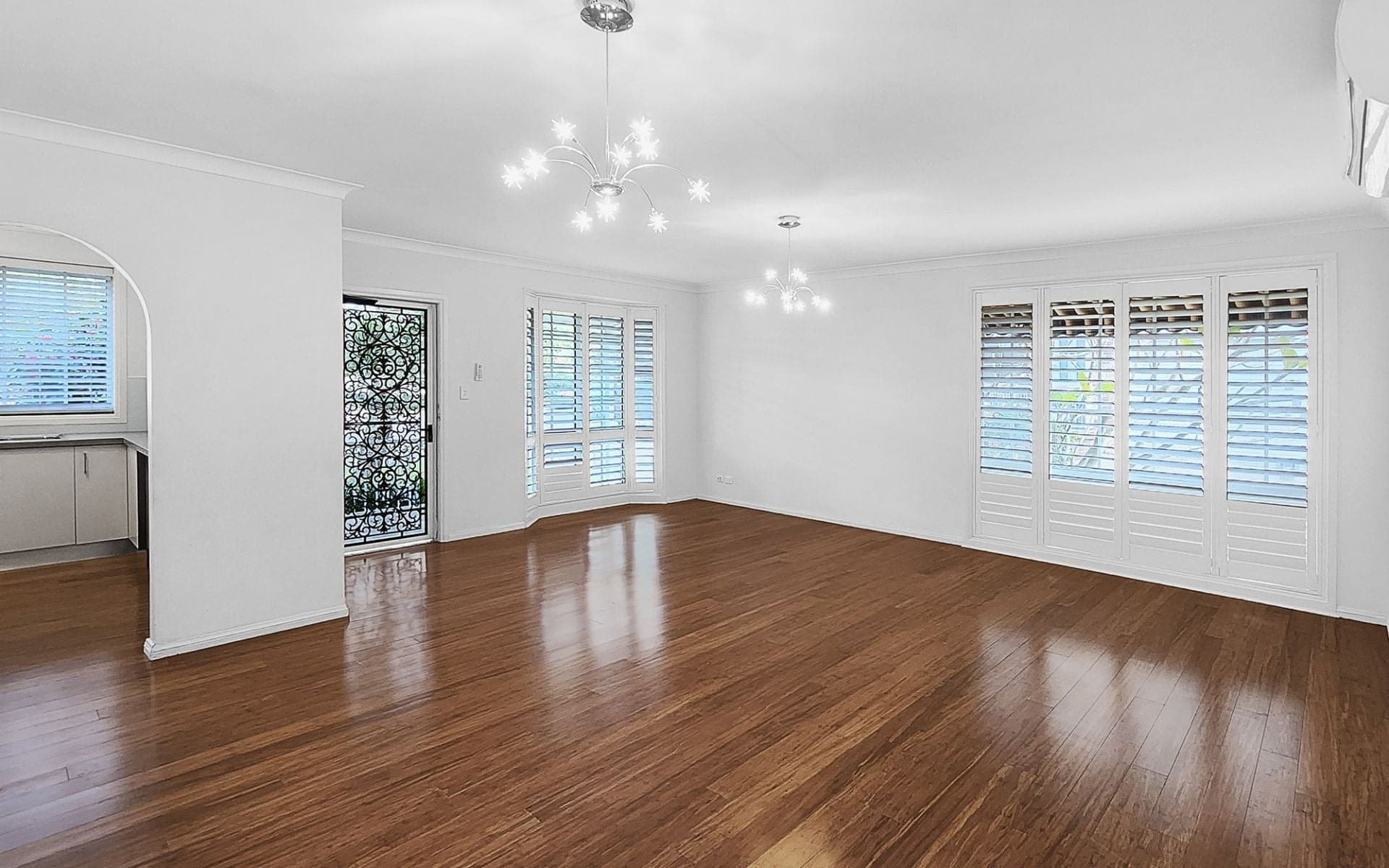 8/35-37 Caronia Avenue Woolooware NSW, Woolooware - Thumbnail 2
