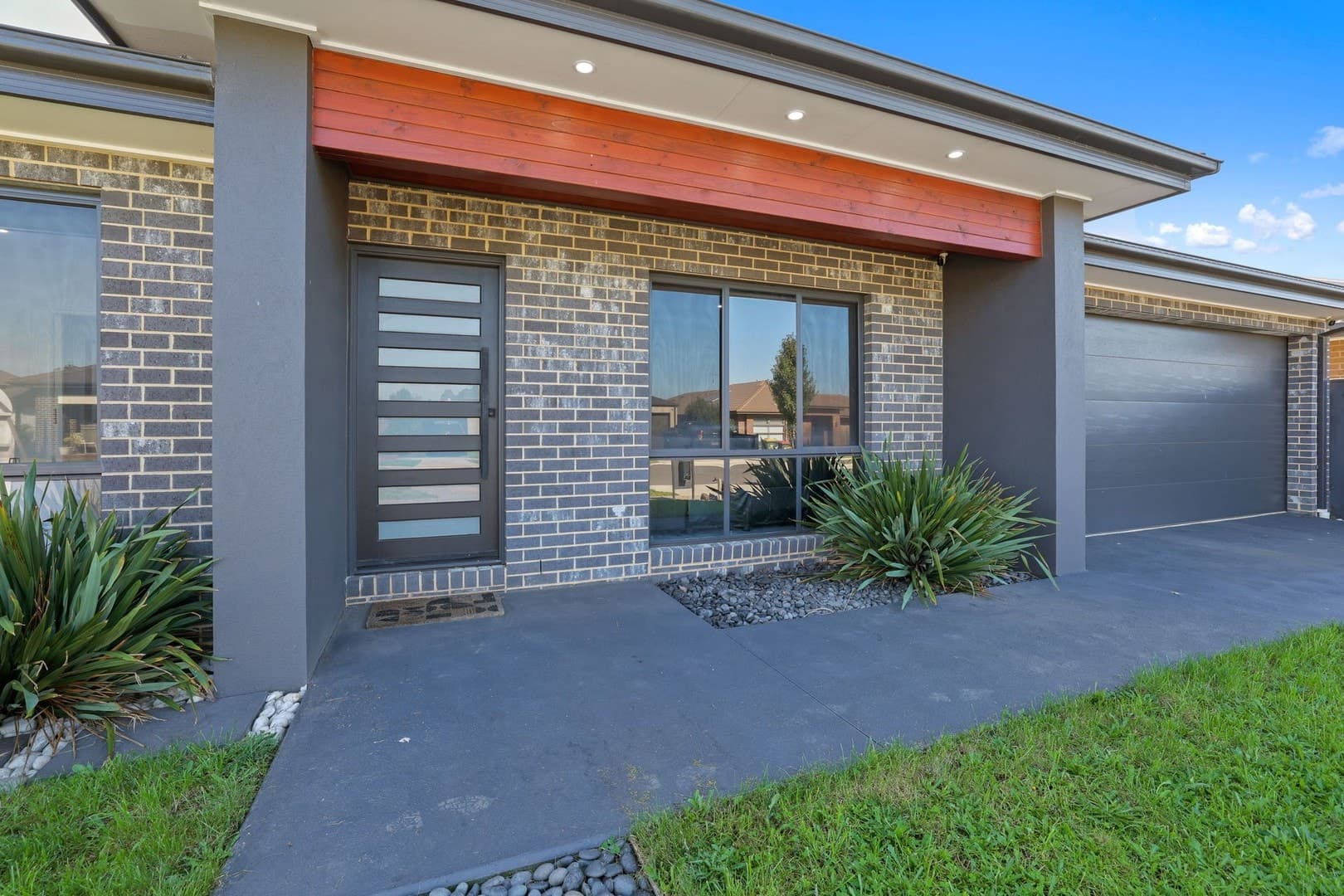5 Carisbrooke Drive, Warragul, VIC 3820, Warragul - Thumbnail 3