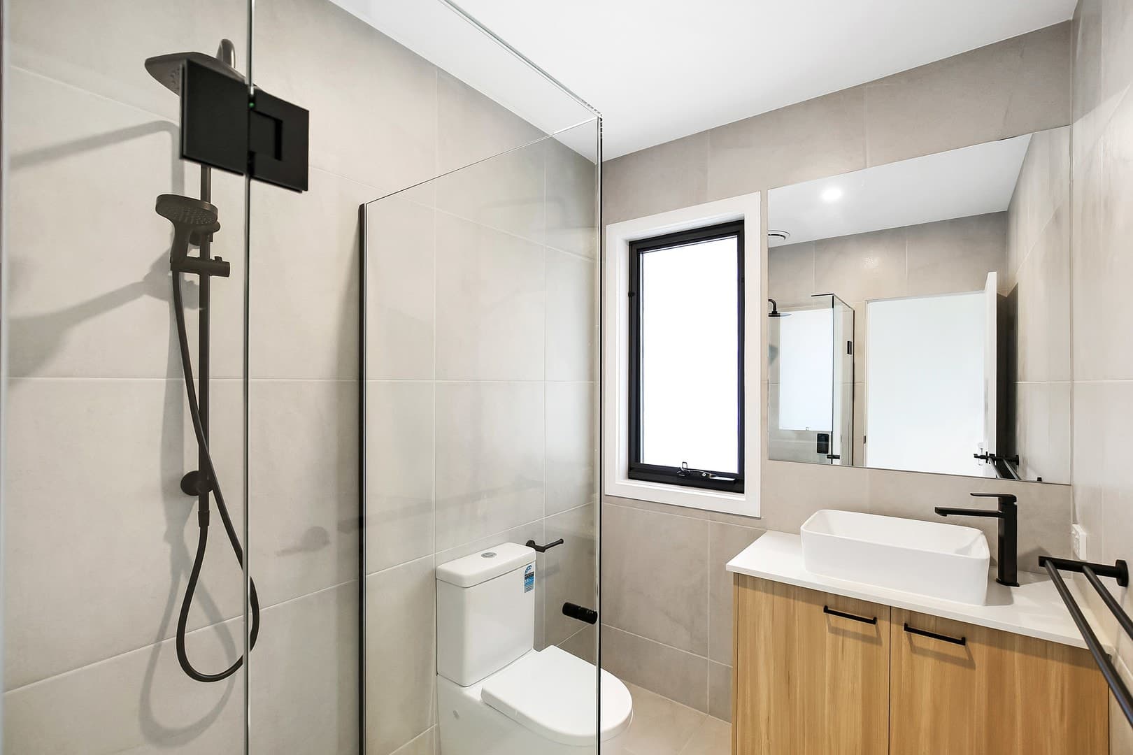 1A Reeves Street, Watsonia, VIC 3087, Watsonia - Thumbnail 4