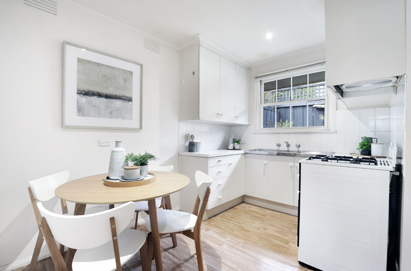 2/61 St Elmo RoadIvanhoe, vic 3079  - Leased, Ivanhoe - Thumbnail 3