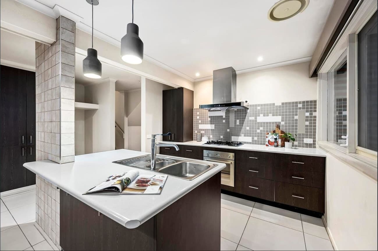 7 Whistlewood Close, Doncaster East, VIC 3109, Doncaster East - Thumbnail 3
