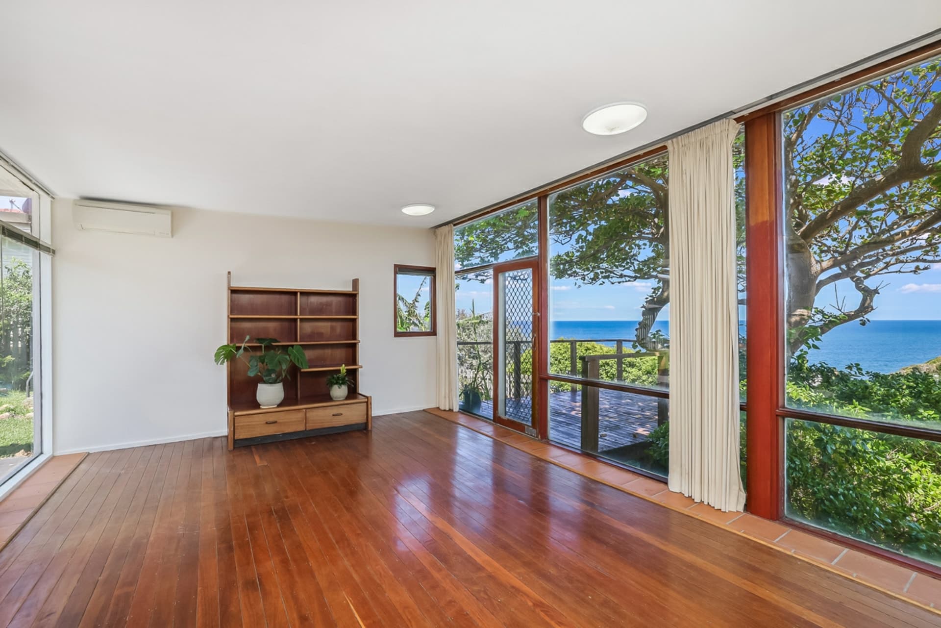 153 Queens Parade East, Newport, Newport - Thumbnail 4