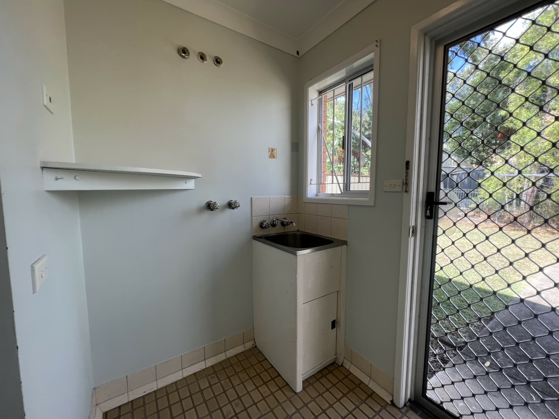 1/4 Bruigom Street, Norman Gardens, Norman Gardens - Thumbnail 6