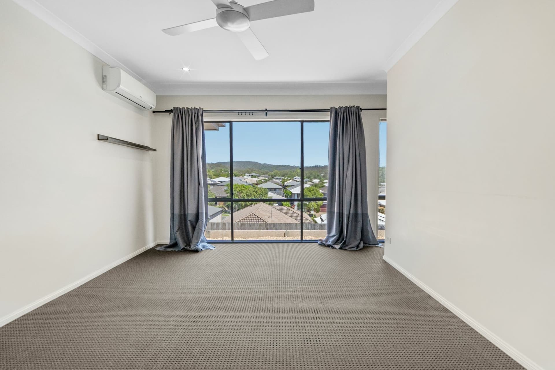 27 Adelaide Crescent Ormeau Hills QLD, Ormeau Hills - Thumbnail 3