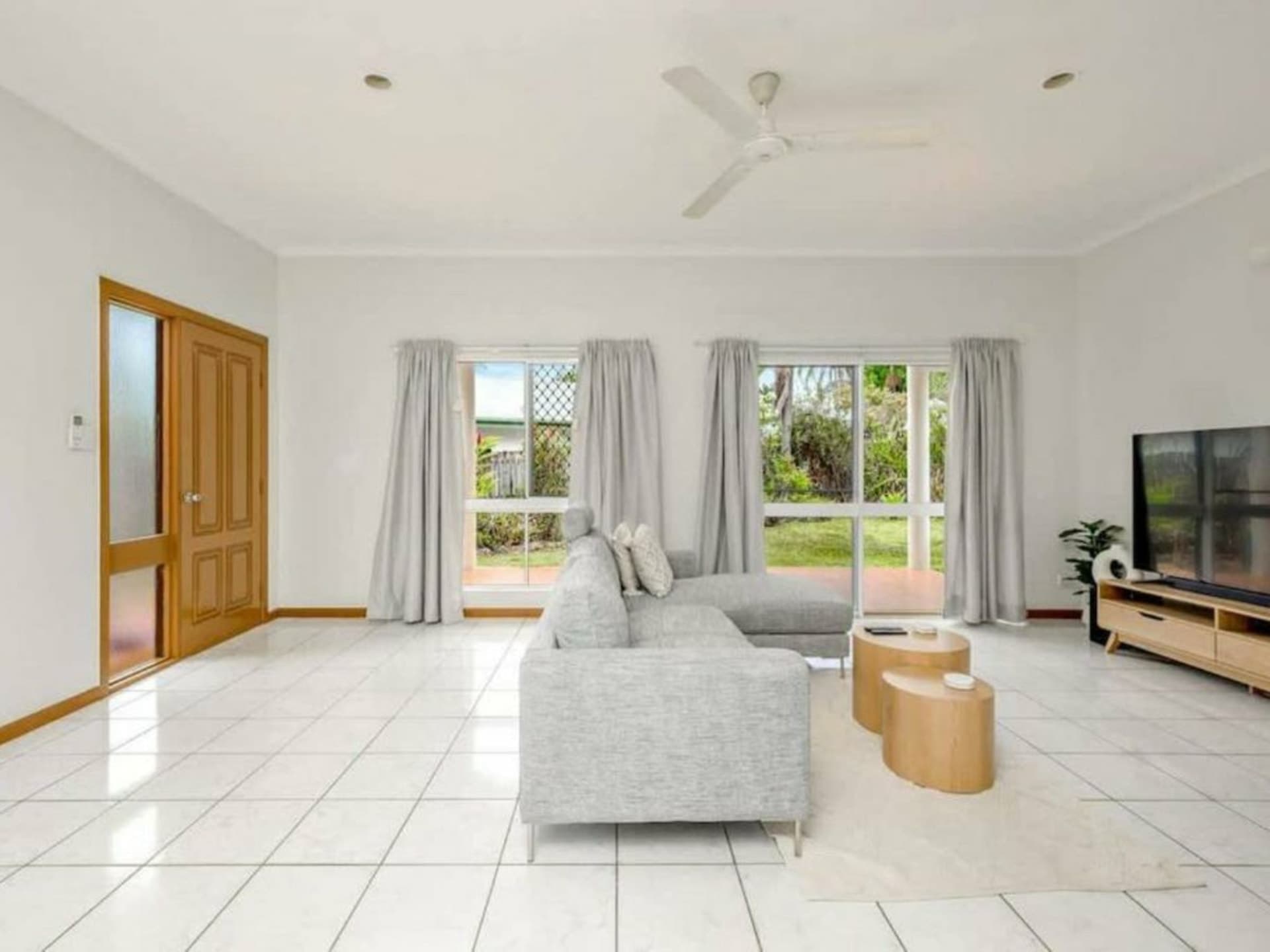 27 Saddle Mountain Rd Smithfield QLD, Smithfield - Thumbnail 8