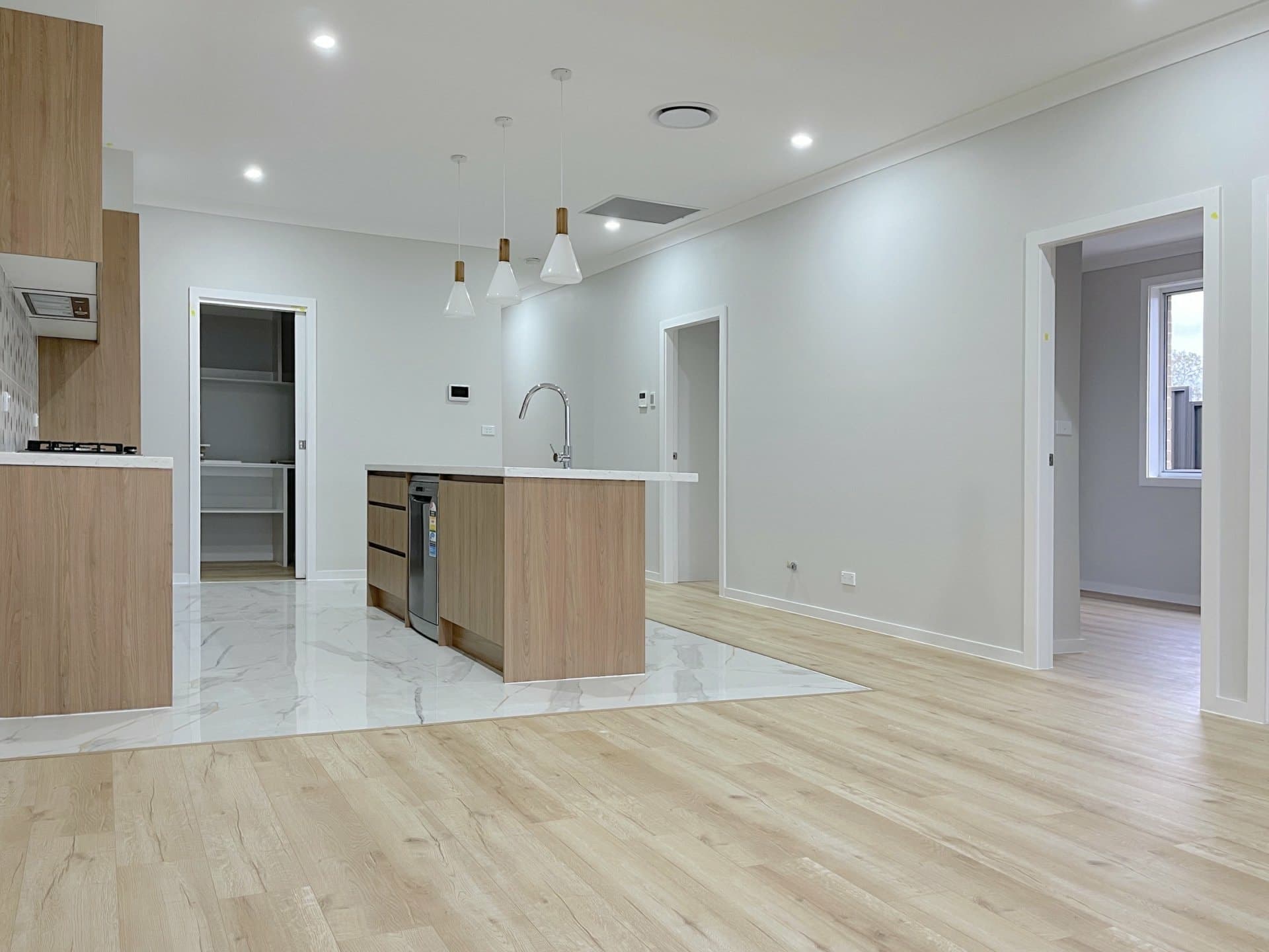 11 Dulcimere Street, Tahmoor, Tahmoor - Thumbnail 5