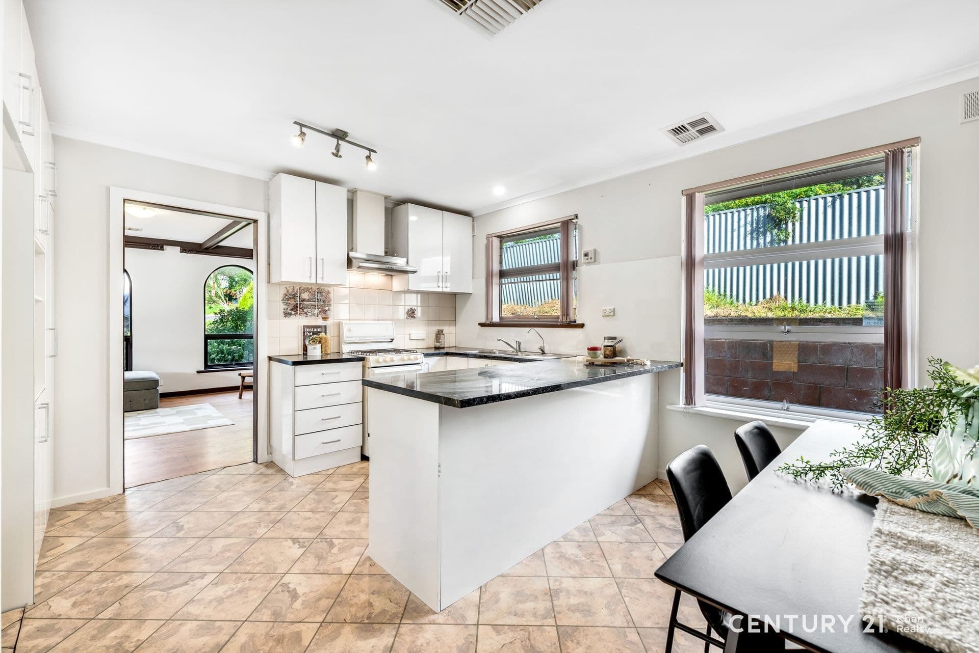 4 Sunvalley Road, O'Halloran Hill, SA, 5158, O'Halloran Hill - Thumbnail 7