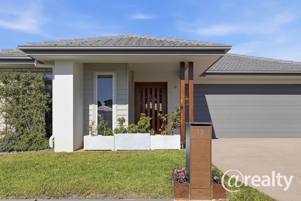 13 Bloomfield Street, Morayfield, QLD, 4506, Morayfield - Thumbnail 3
