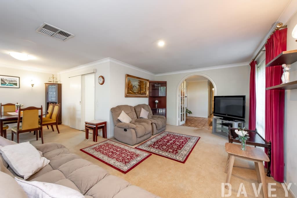 14 Kensal Green Way, Kingsley - Thumbnail 6