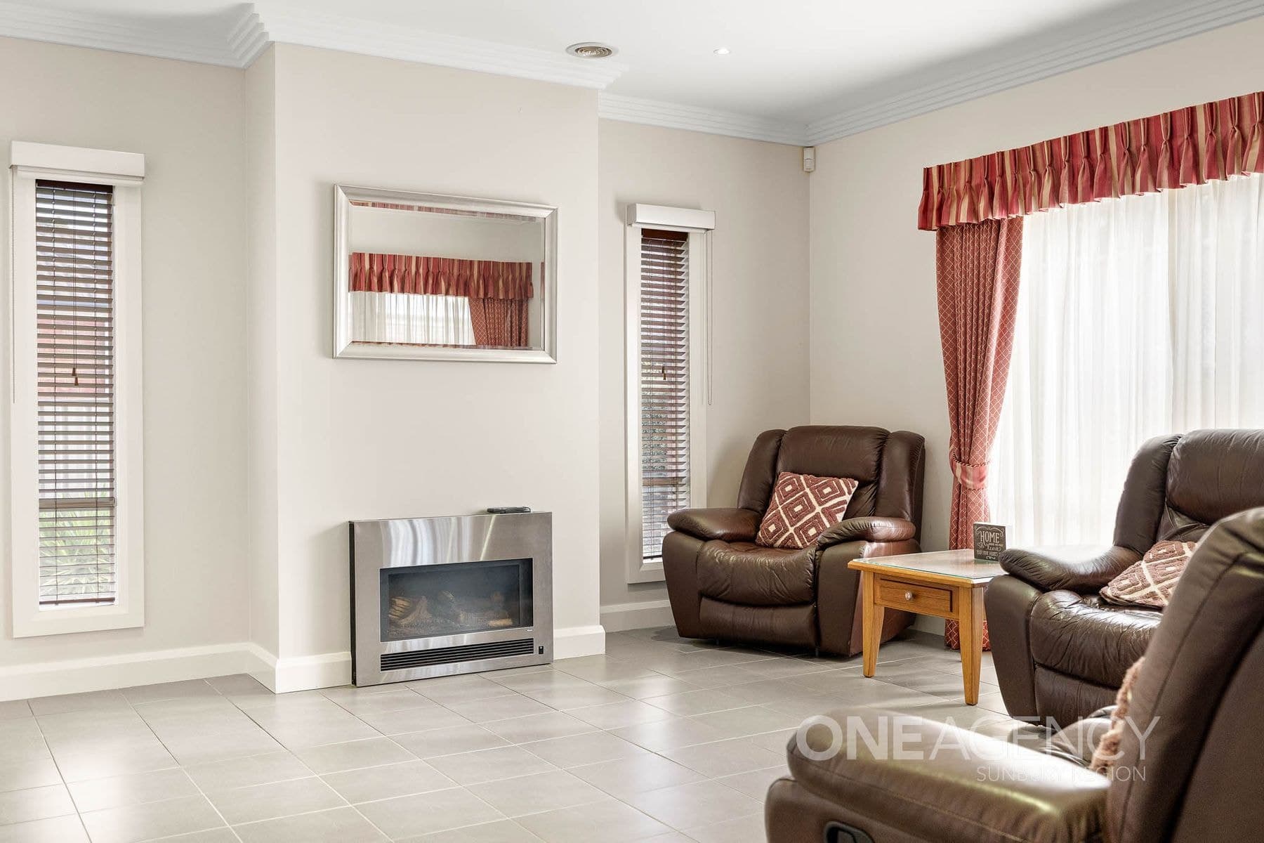 8 Flamingo Parade, Sunbury, Sunbury - Thumbnail 7